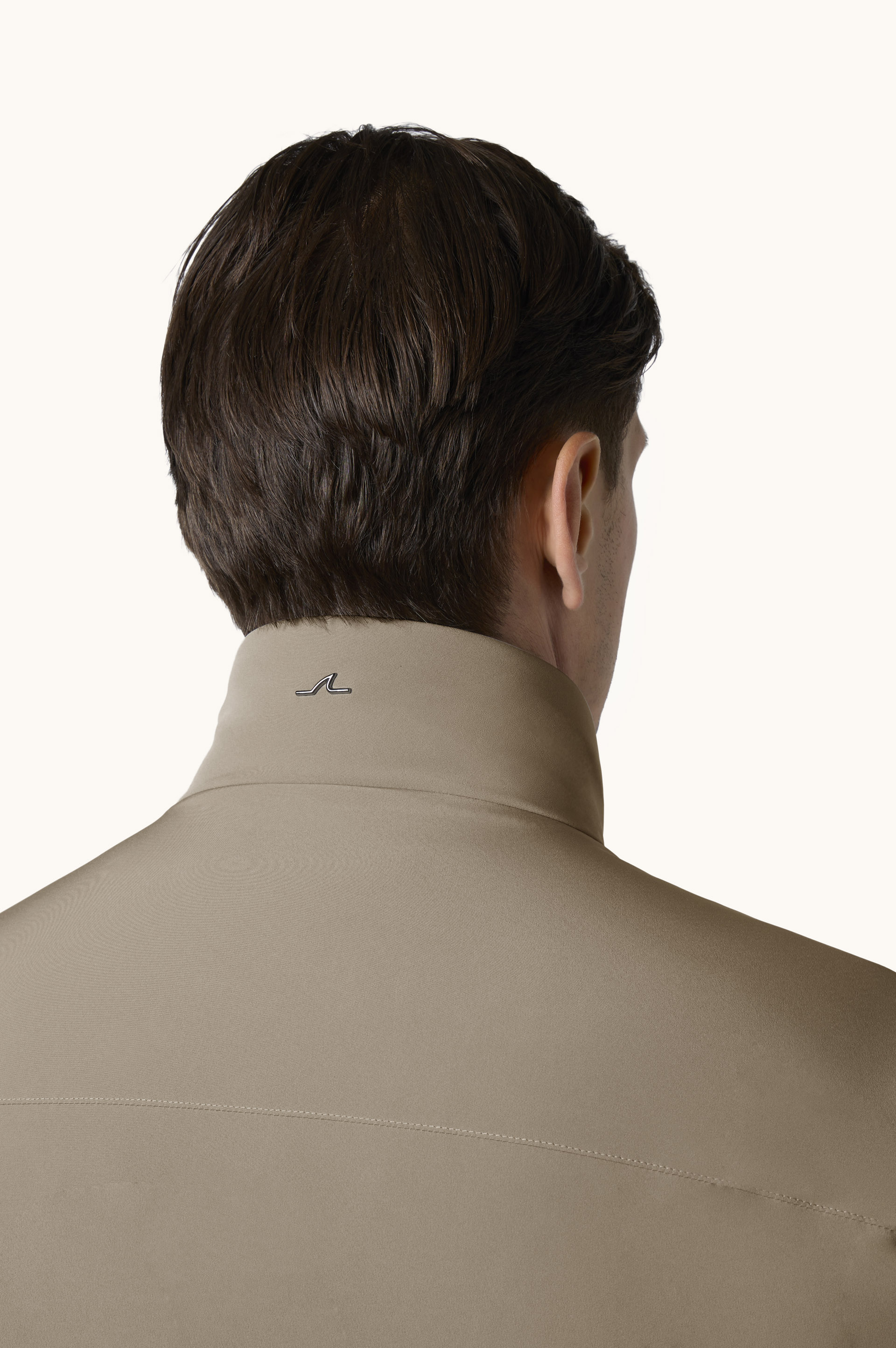 Bomber Typhoon&reg; Re-4X4 Stretch con detalles de ante image number 7