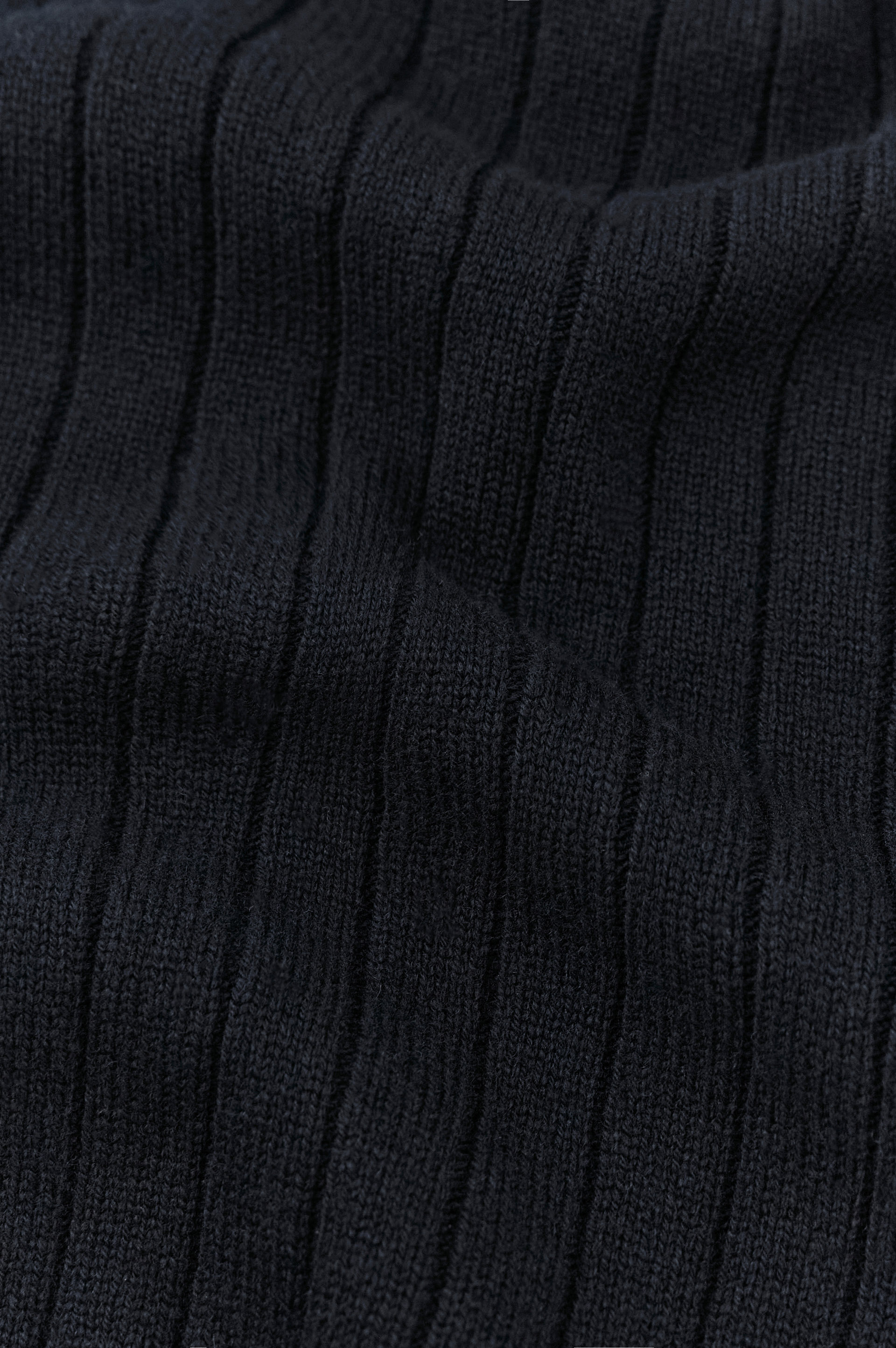 Wool cashmere half zip sweater with suede details image number 7