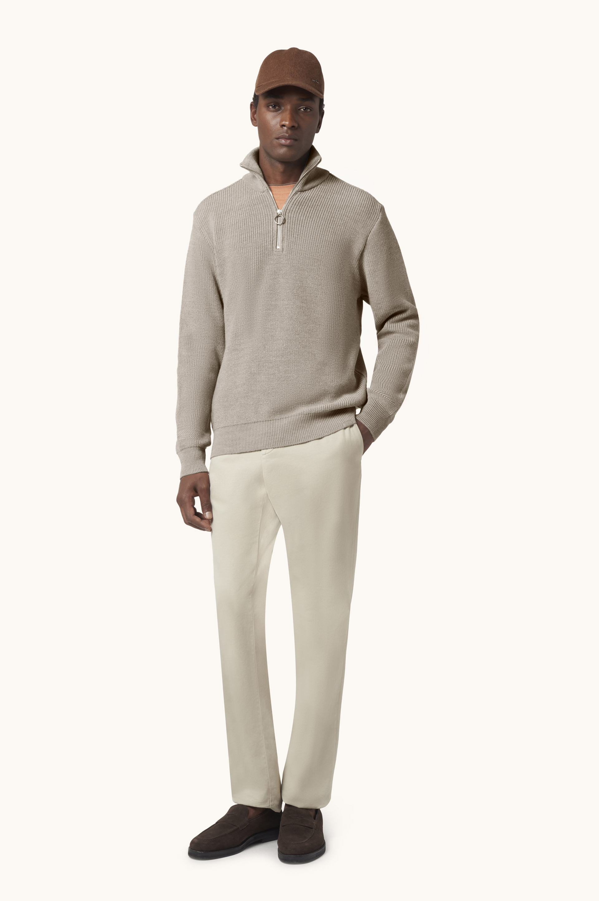 Tech Wool half zip sweater image number 2