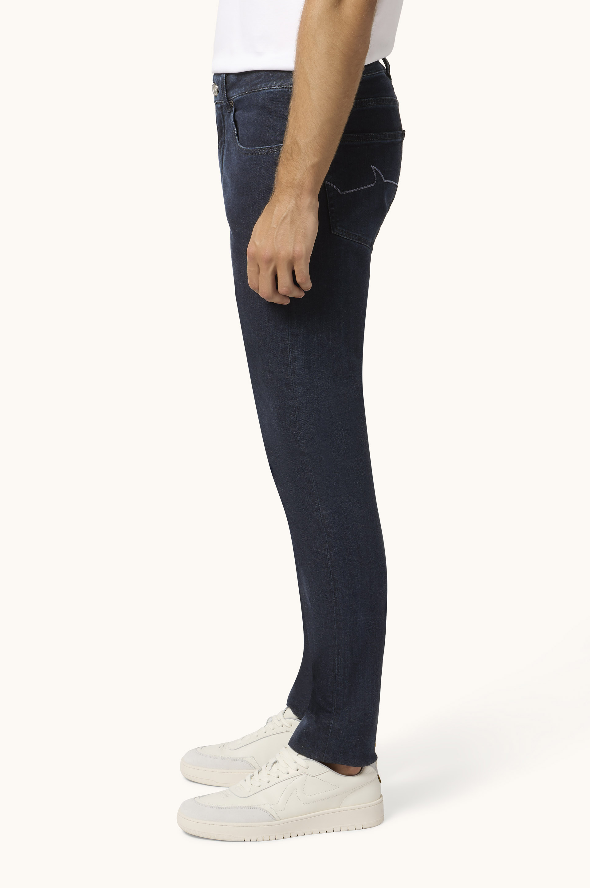 Varese Comfort Rivet Jeans image number 4