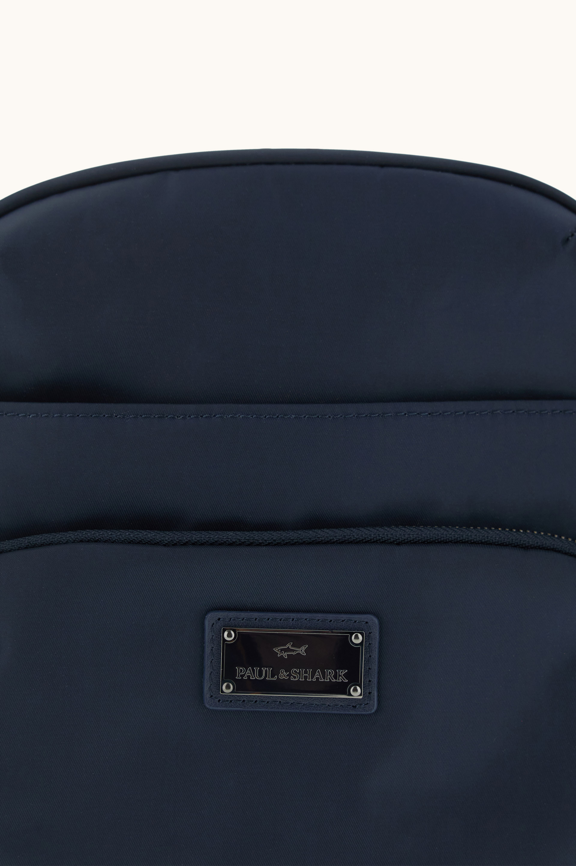 Sac bandouli&egrave;re Milano en nylon avec finitions en cuir image number 0