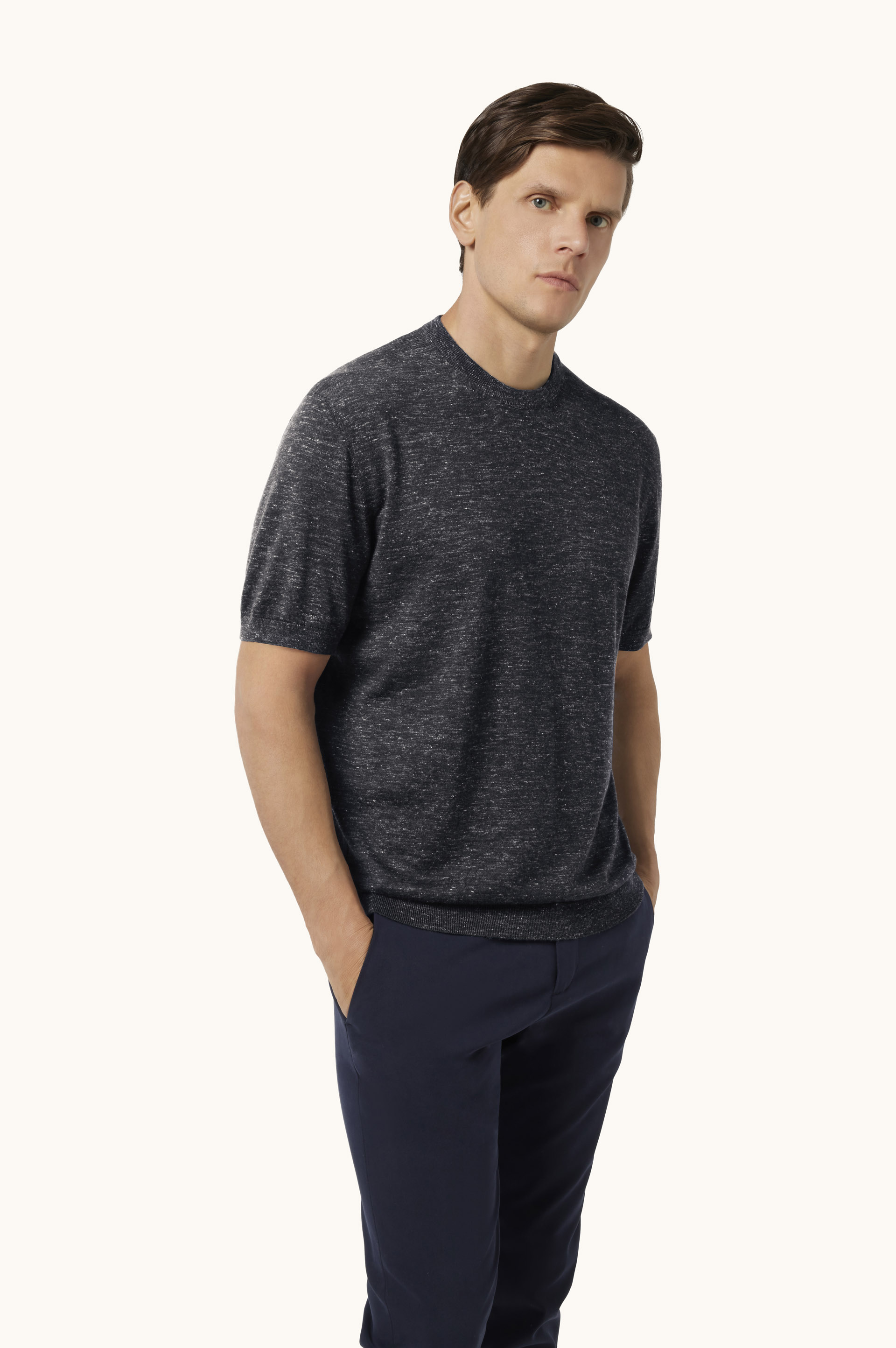 T-shirt in cashmere, lino e seta image number 0