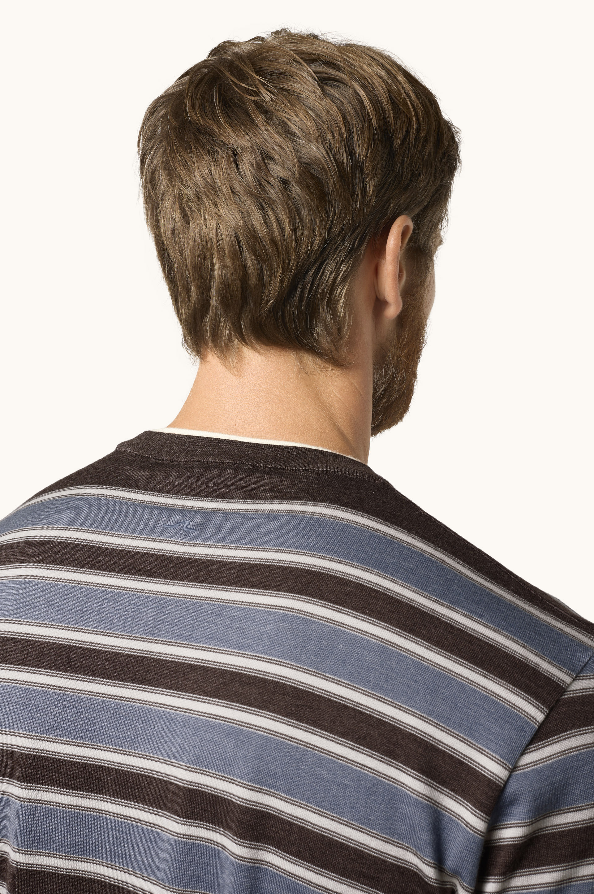 Maglia in lana e seta a righe con doppio collo image number 5