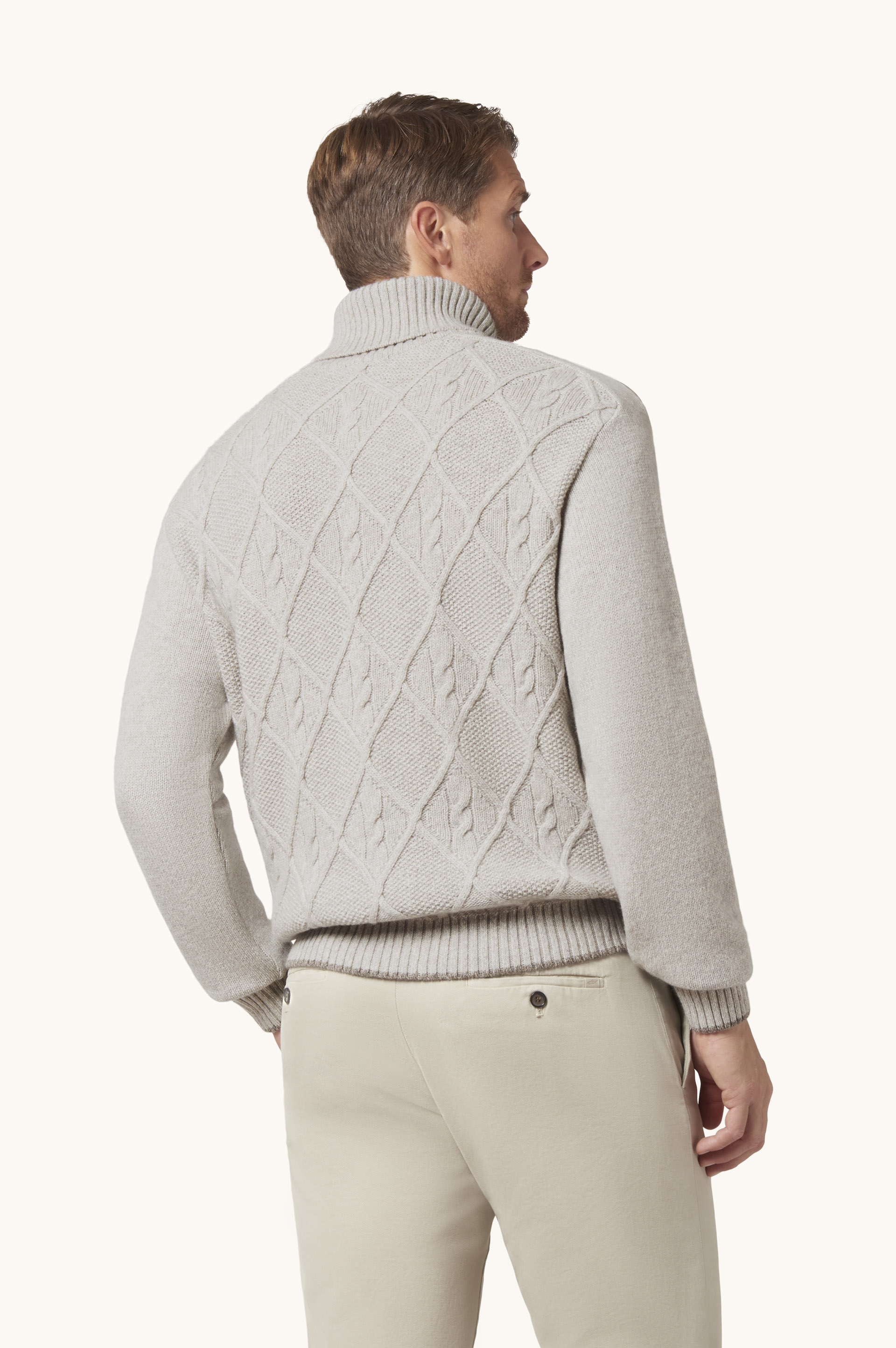 Jersey de cuello alto en lana y cachemira image number 3