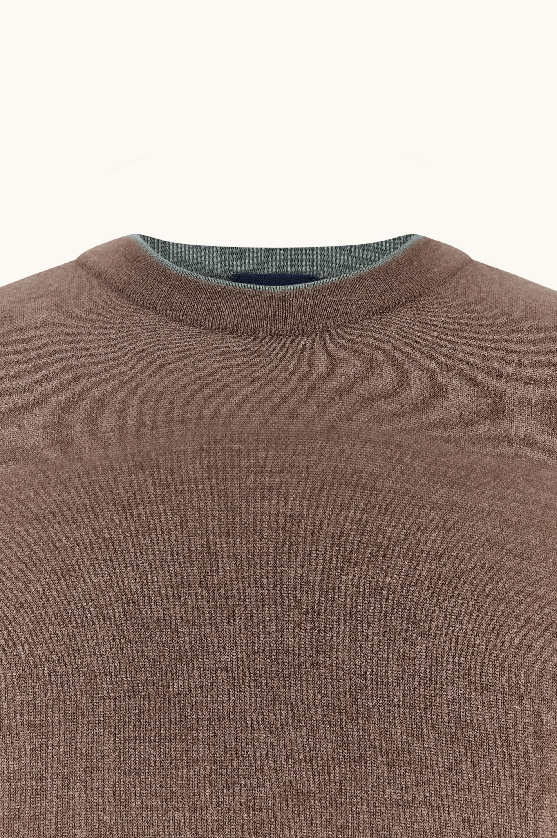 Wool and silk crewneck with contrast trim image number 5