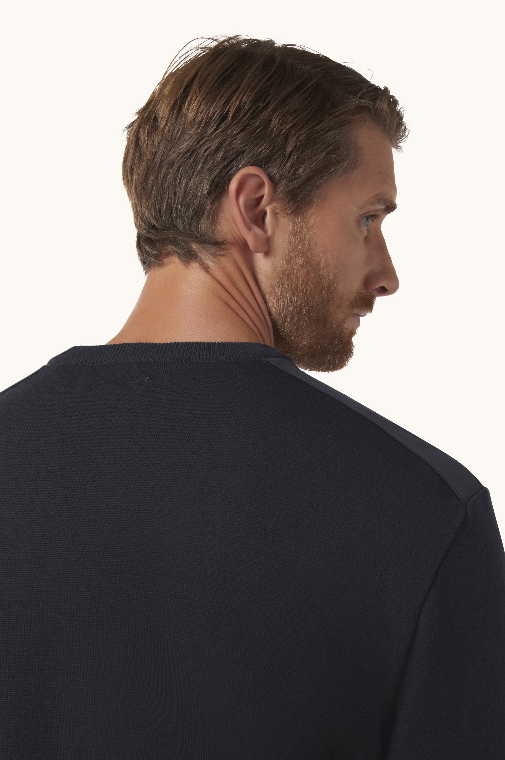 Pull col rond en laine avec d&eacute;tails Typhoon&reg; Platinum image number 4