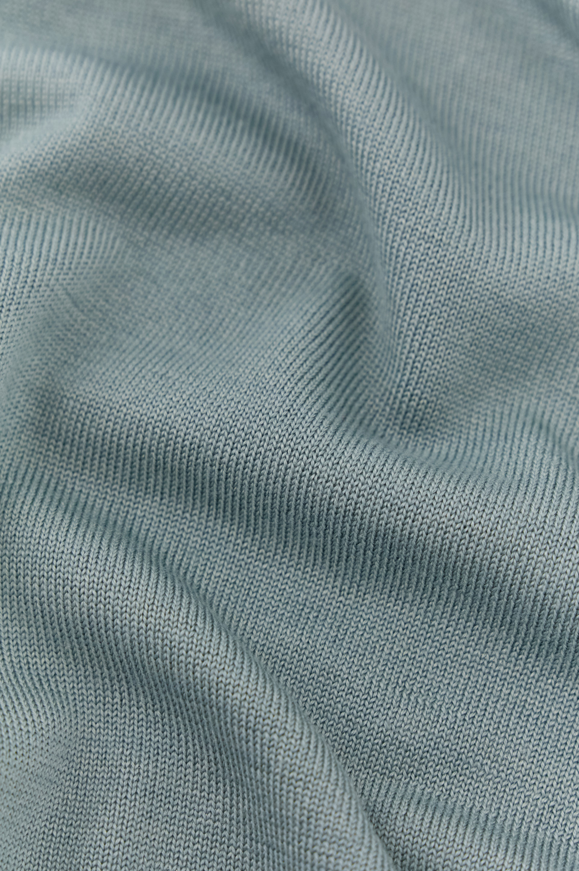 Half-zip sweater in wool and cashmere image number 2