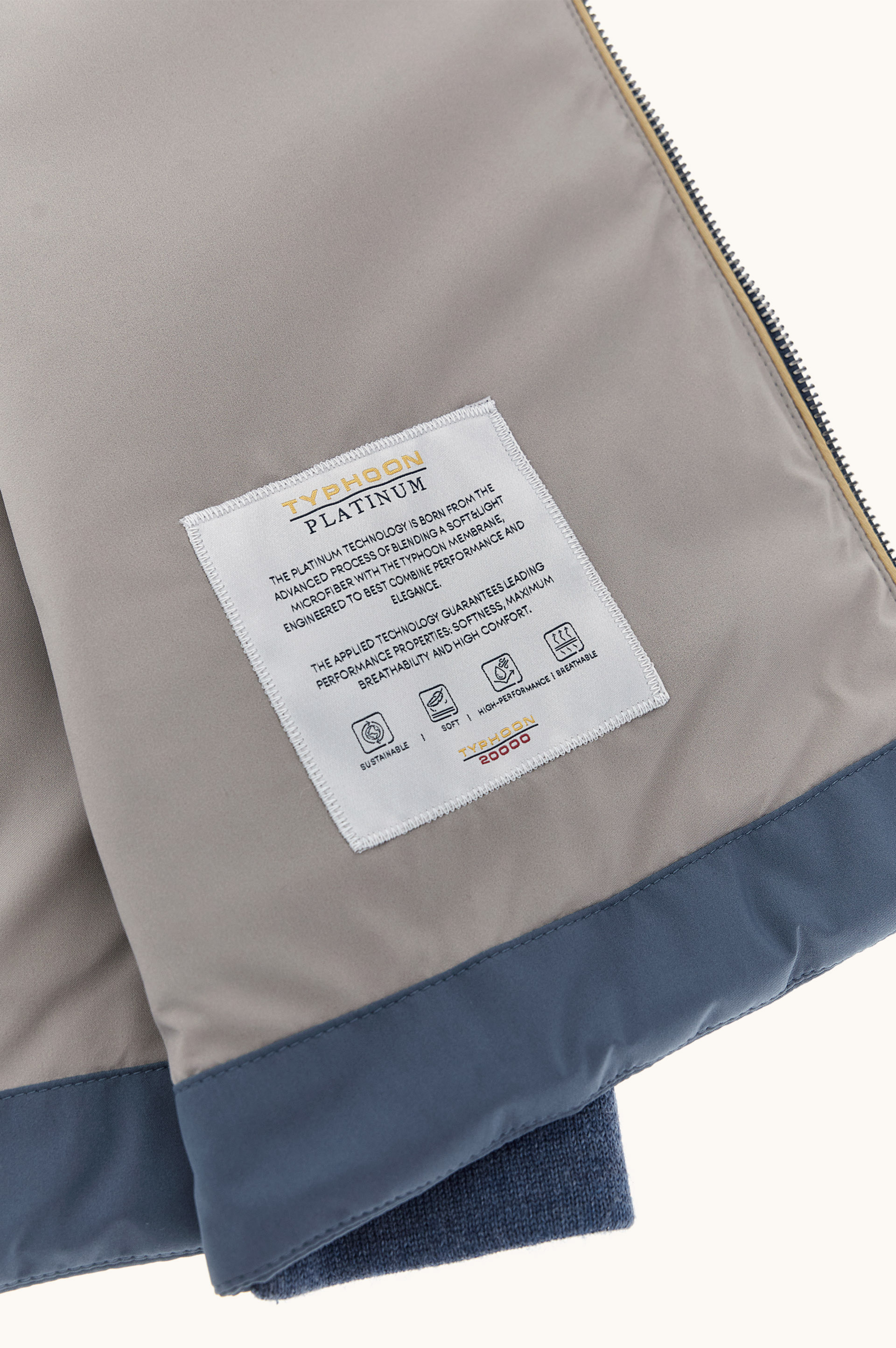 Gilet Typhoon&reg; Platinum avec d&eacute;tails en Alcantara&reg; image number 1