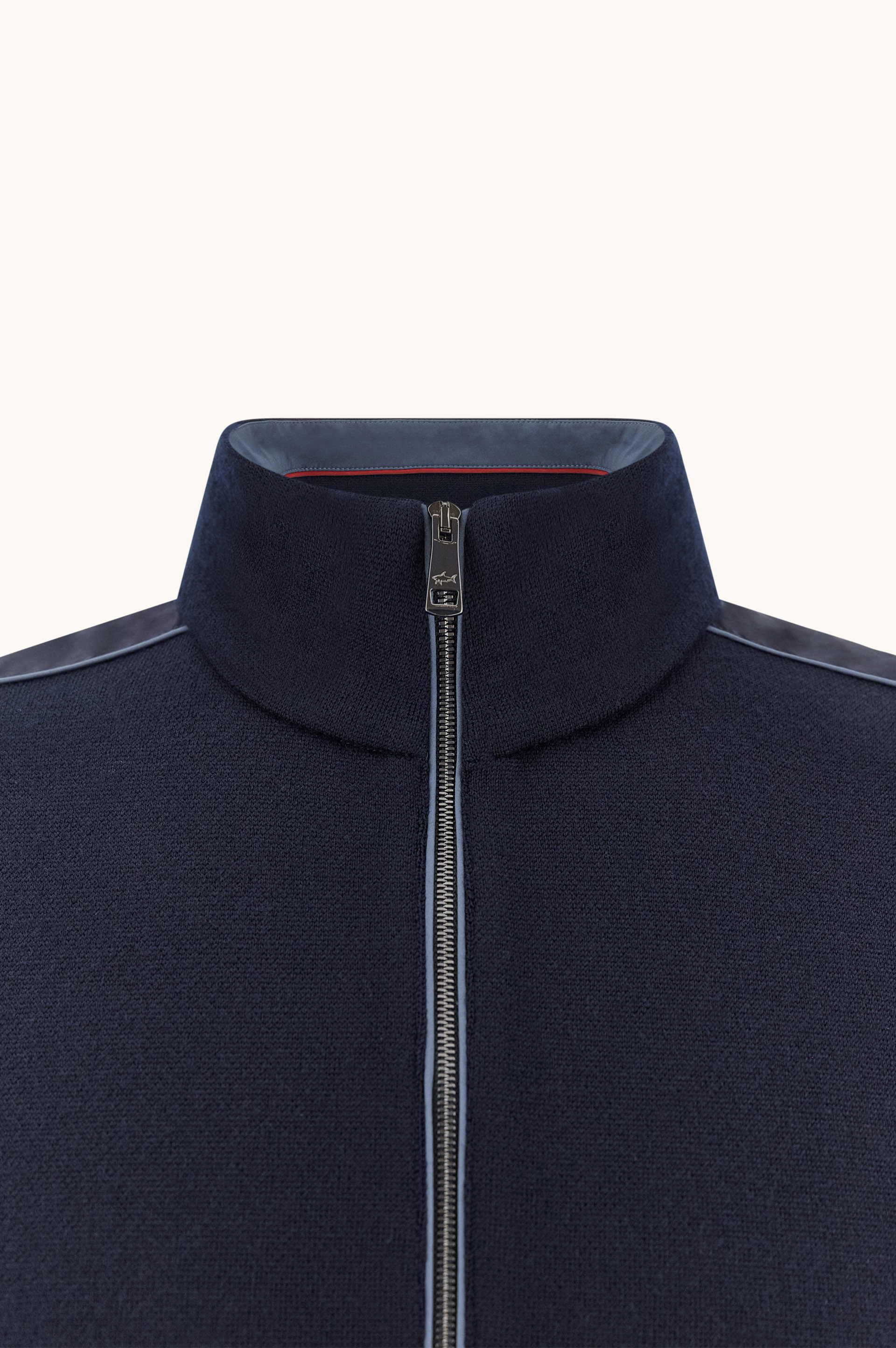 Pull zipp&eacute; en laine avec d&eacute;tails en Typhoon&reg; Platinum image number 1
