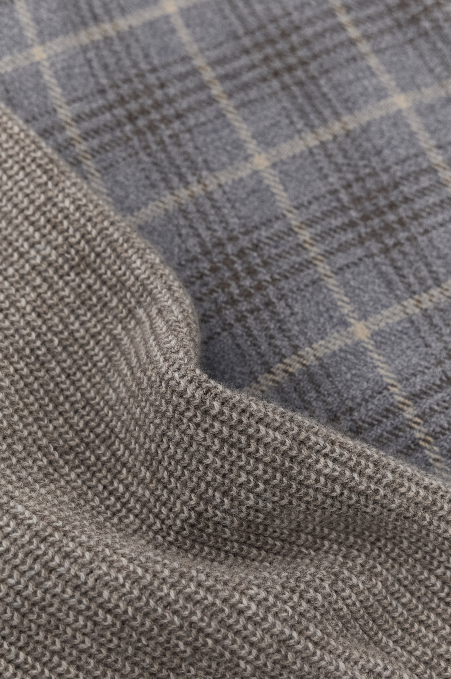 Blouson en laine et soie &agrave; motif tartan image number 2