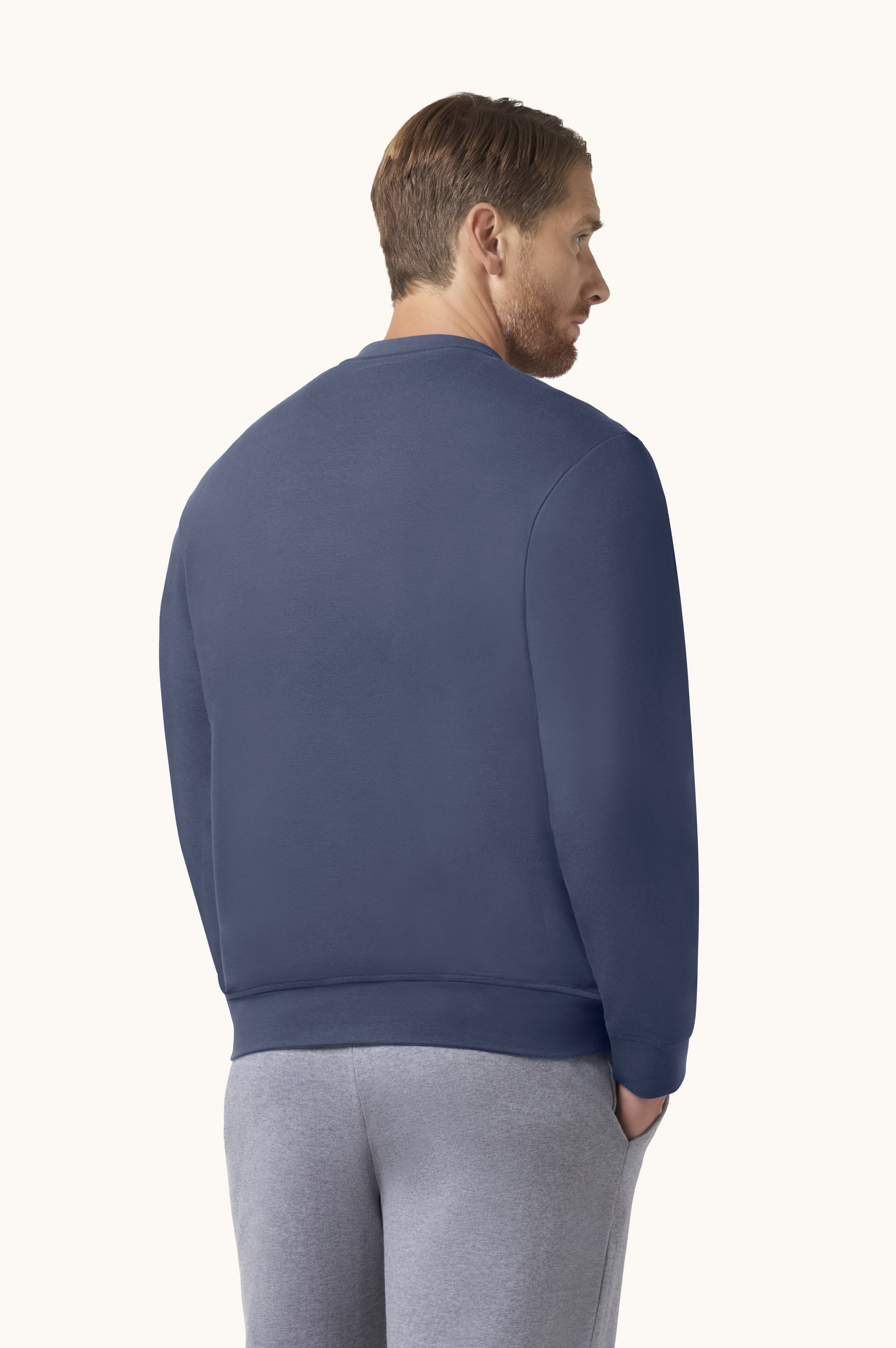 Sudadera X-Soft de algod&oacute;n con Moon Badge image number 3