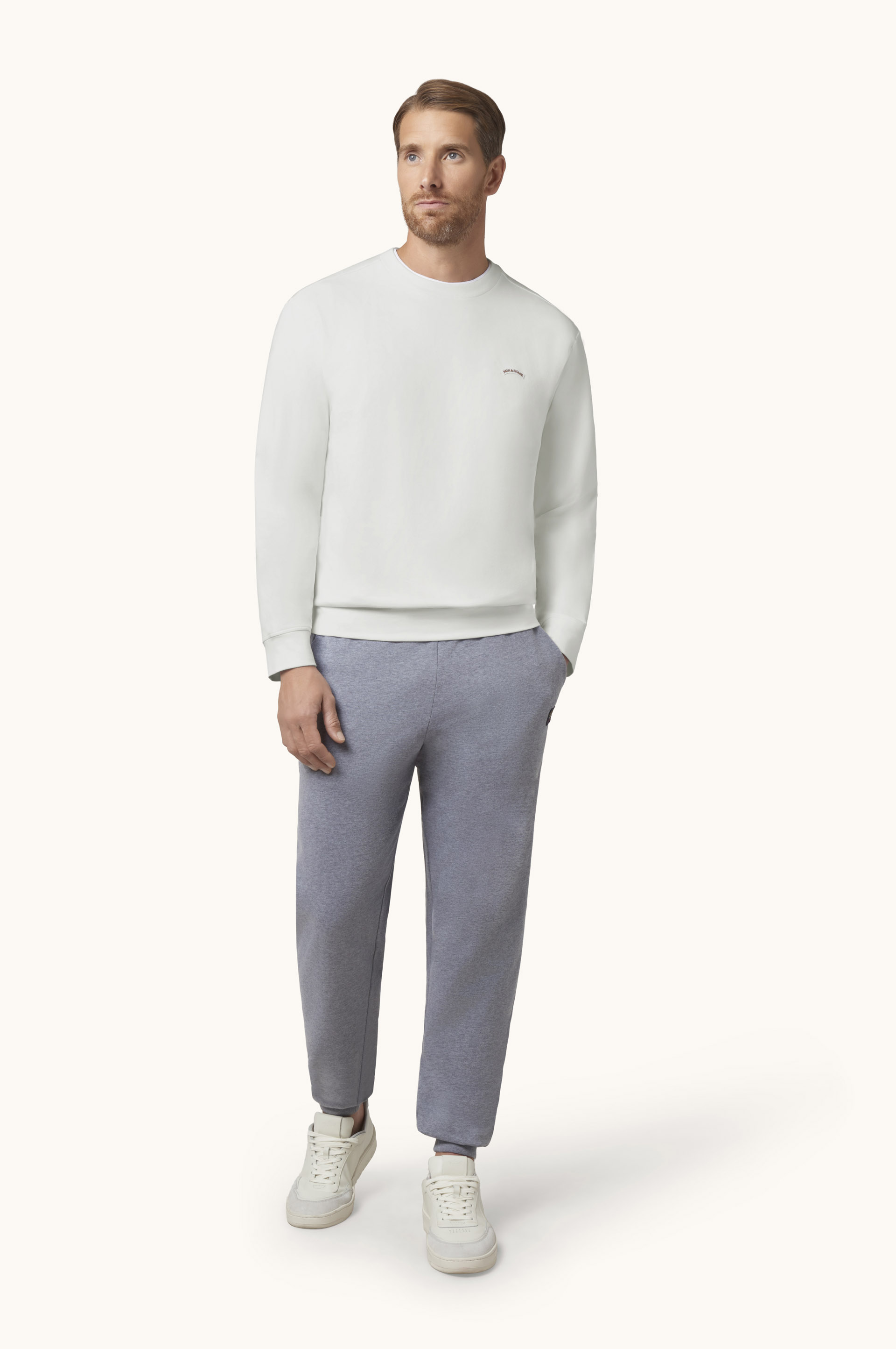 Sweat-shirt X-Soft en coton avec Moon Badge image number 2