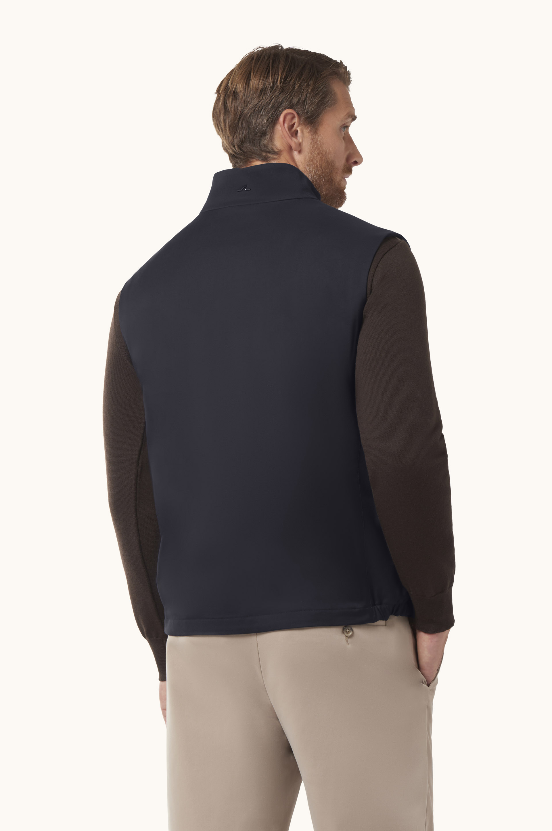 Wool gilet image number 3