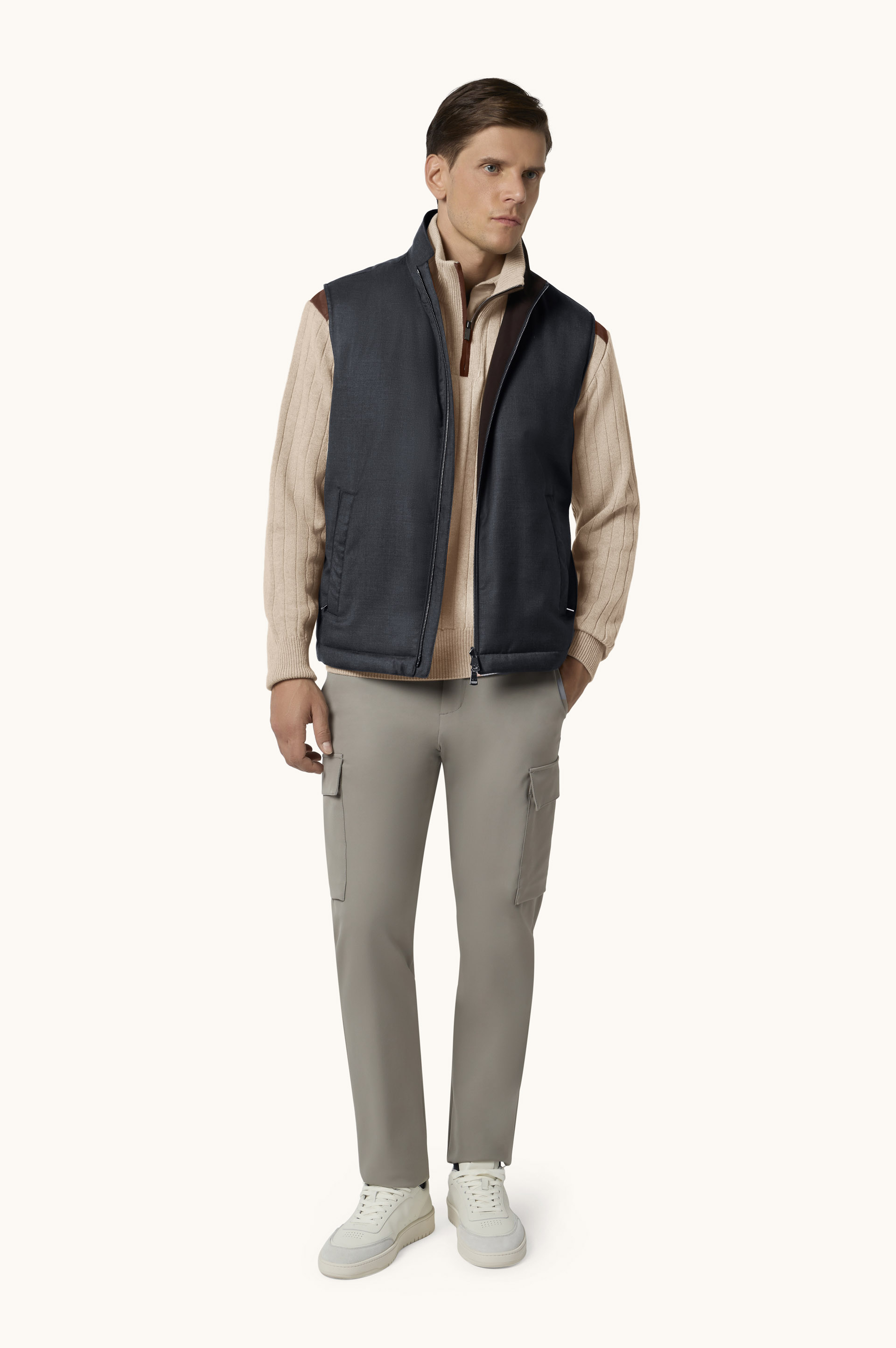 Gilet r&eacute;versible en laine et Typhoon&reg; image number 2