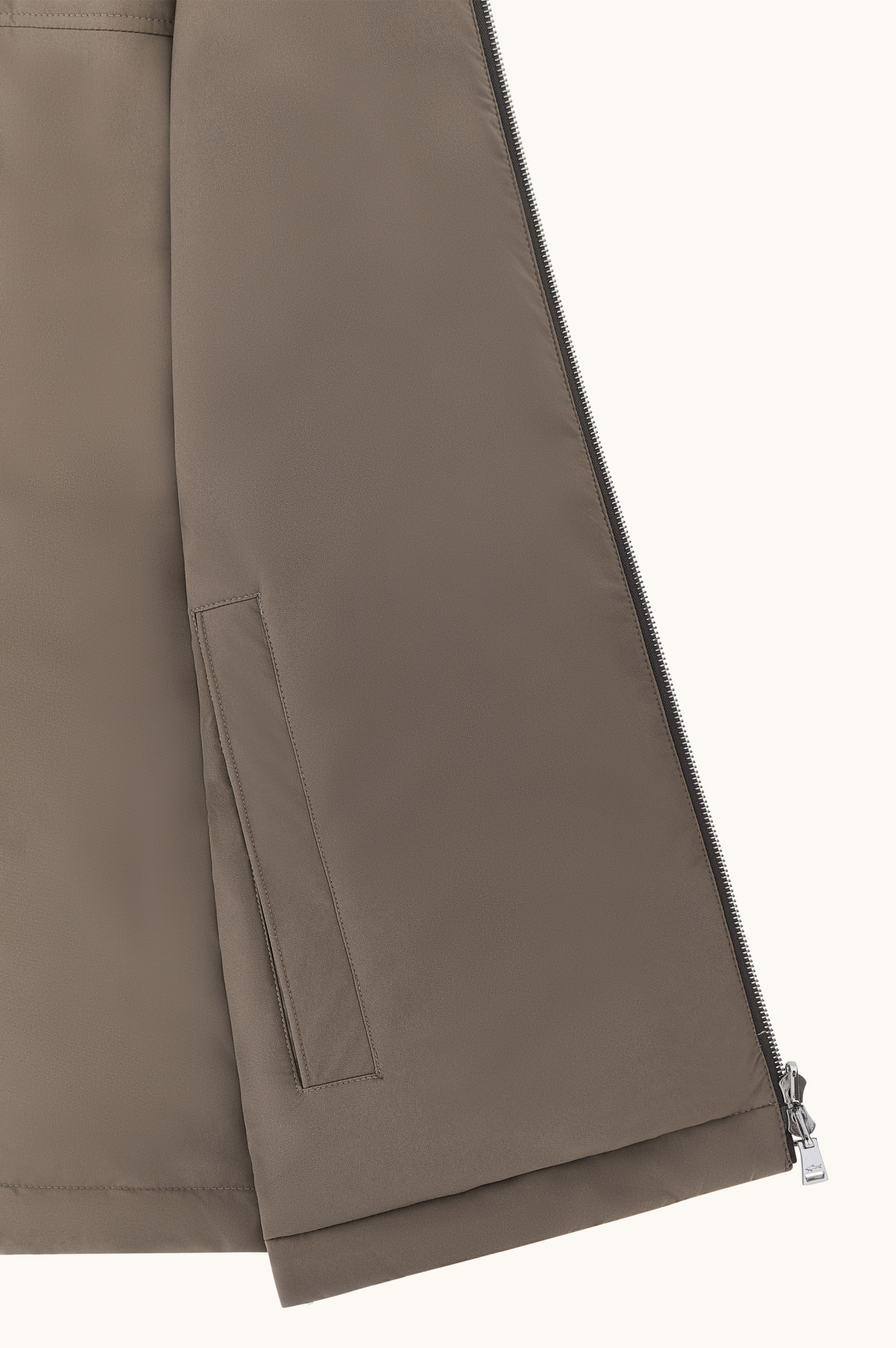 Reversible gilet in wool and Typhoon&reg; image number 6