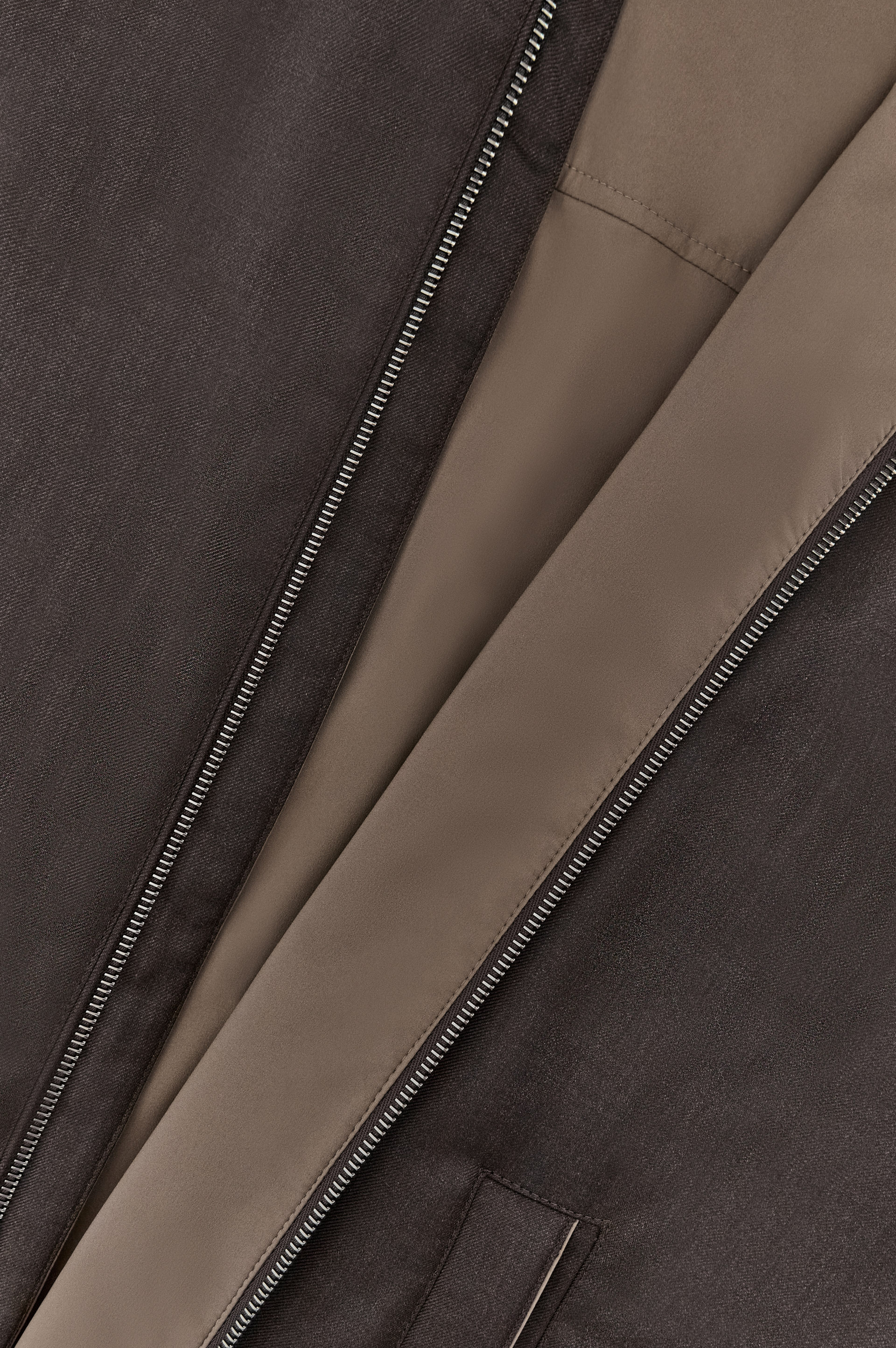 Reversible gilet in wool and Typhoon&reg; image number 7