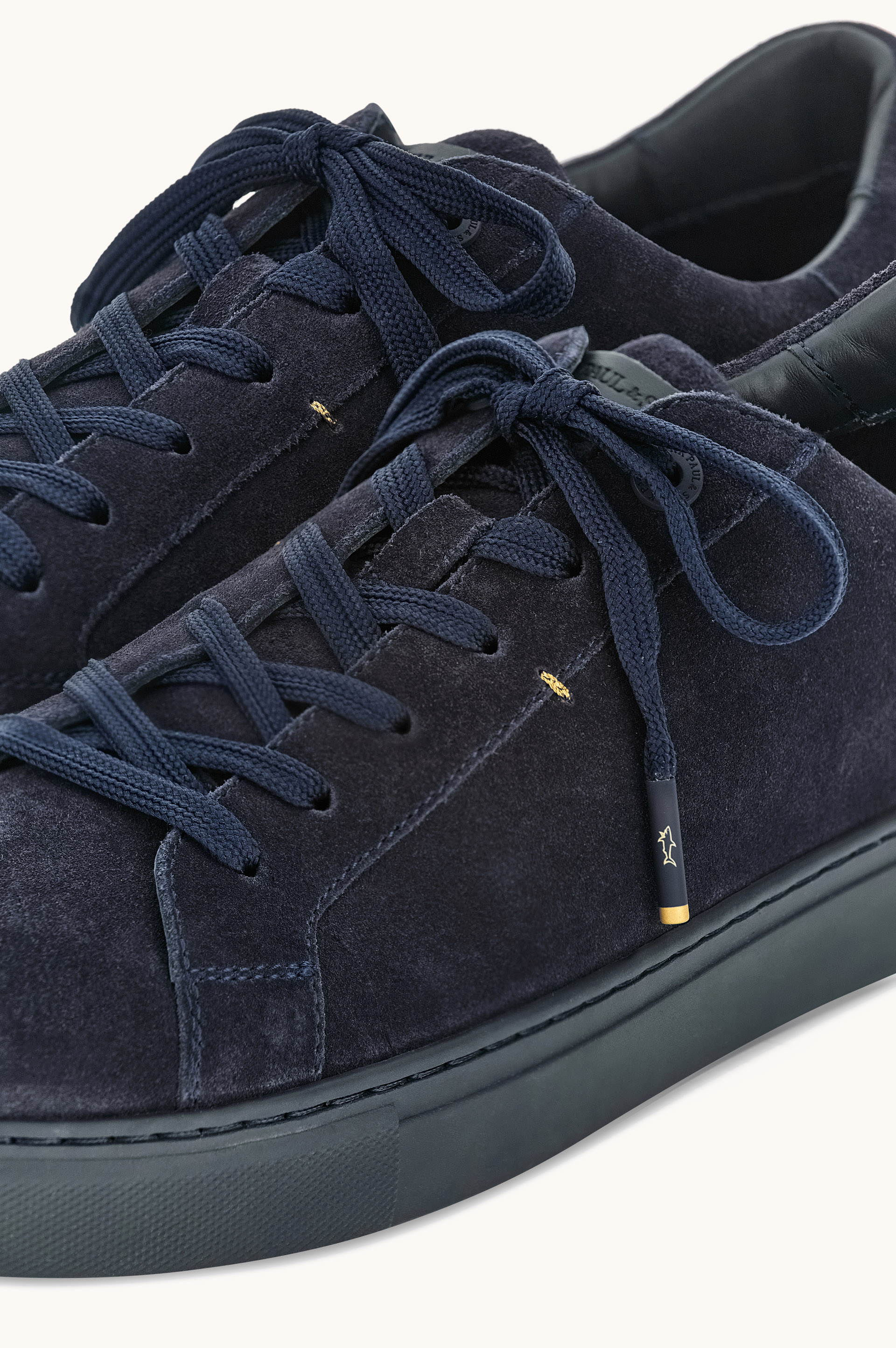 Sneakers in suede image number 5