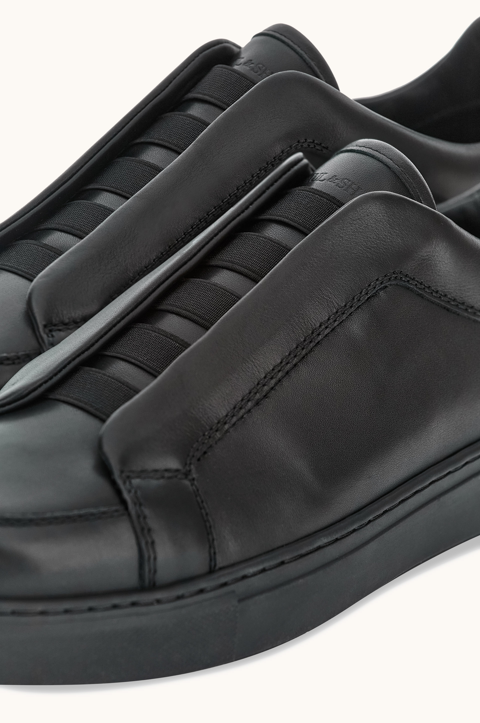Slip-On-Sneaker aus Leder image number 5