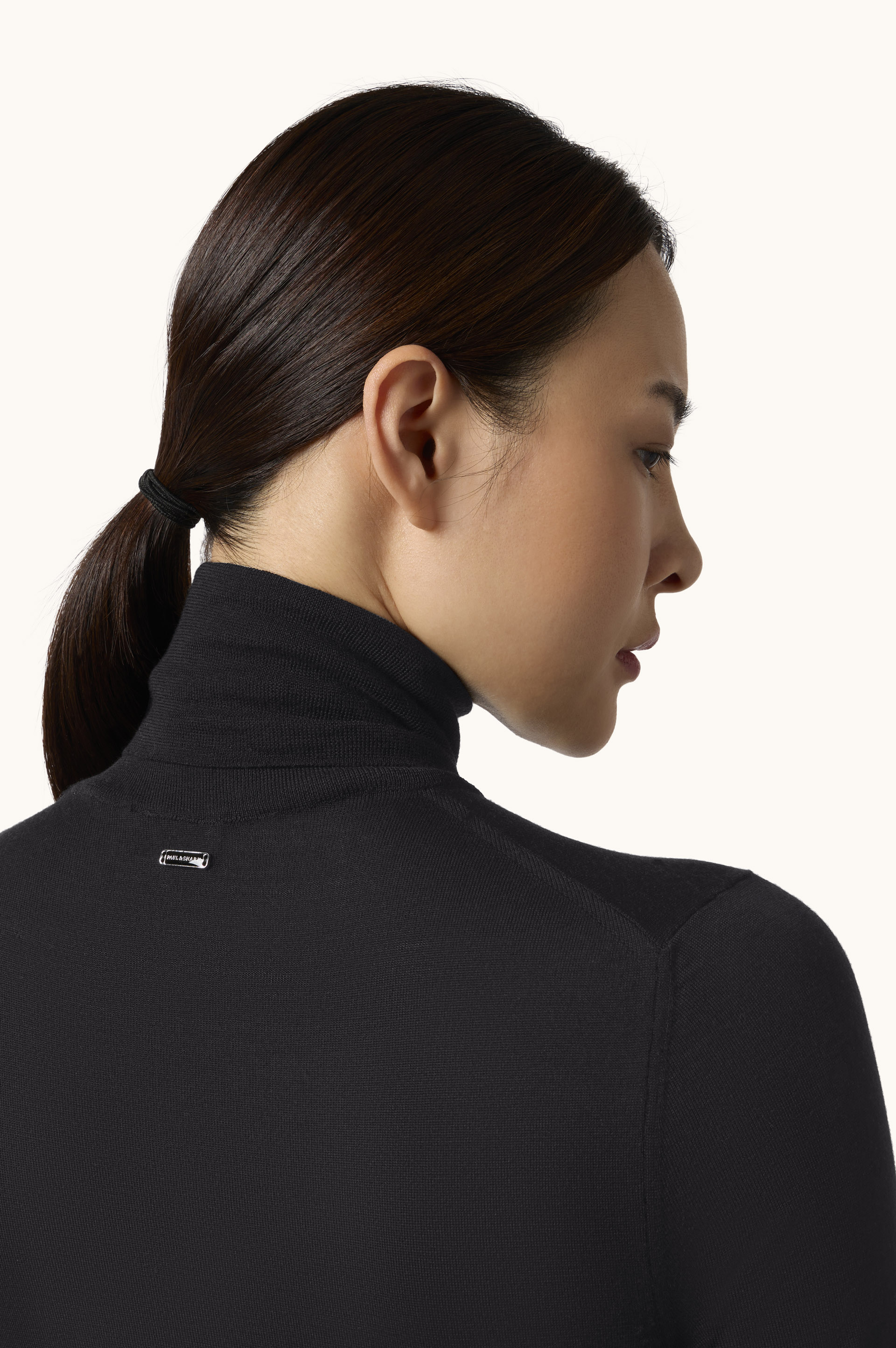 Rollkragenpullover aus Merinowolle image number 5
