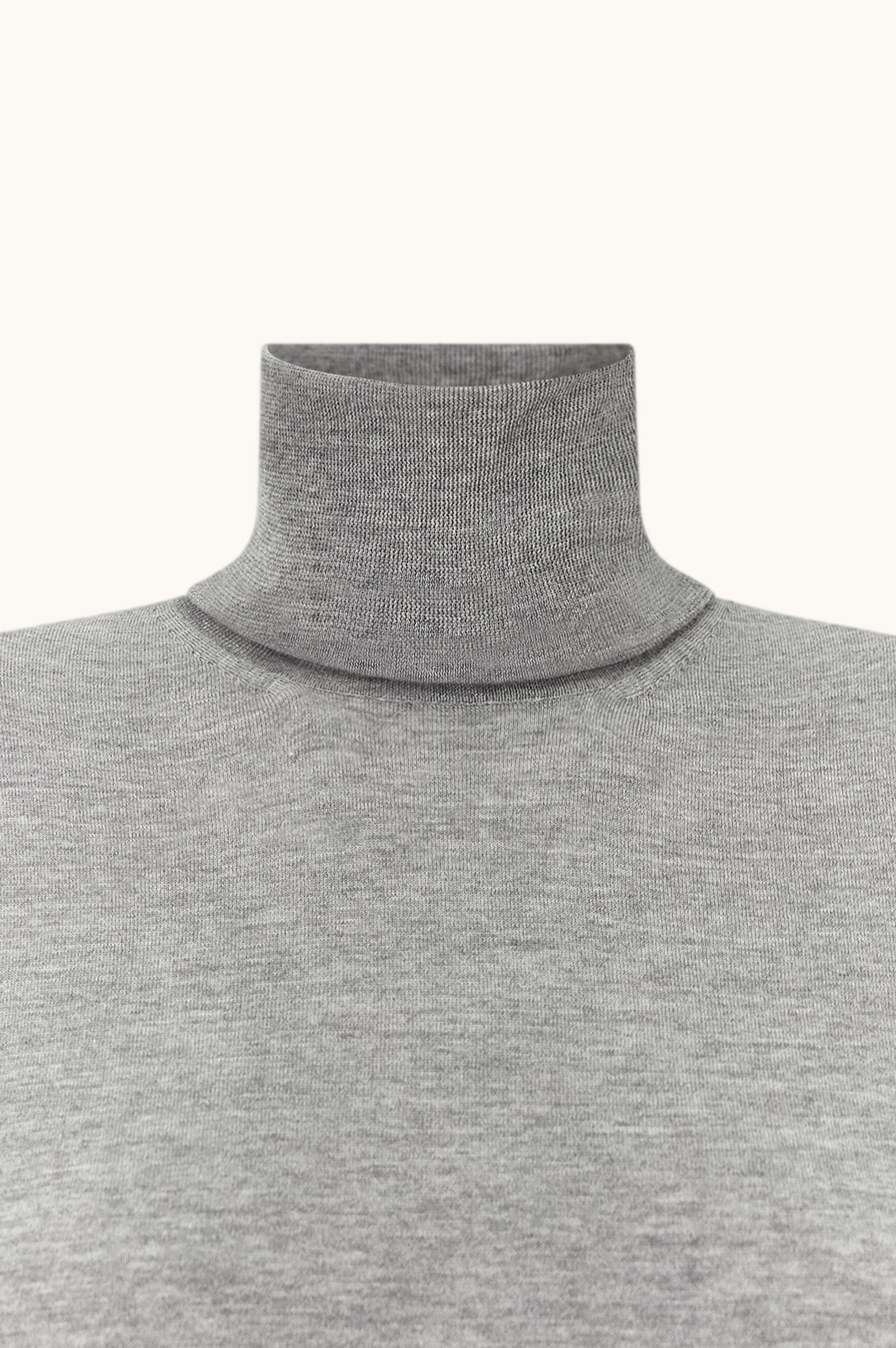 Merino wool turtleneck sweater image number 1