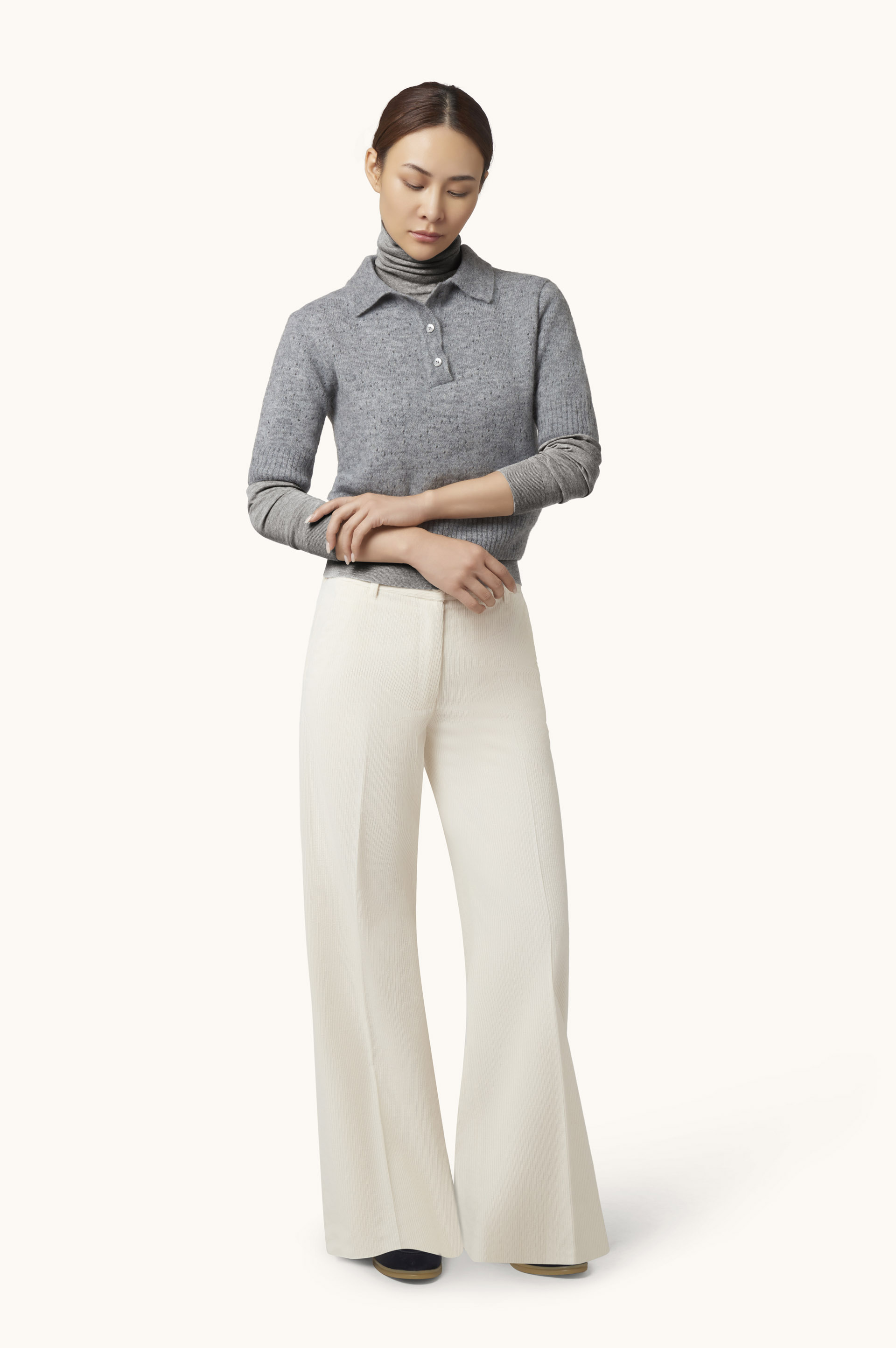 Maglia dolcevita in lana merino image number 2
