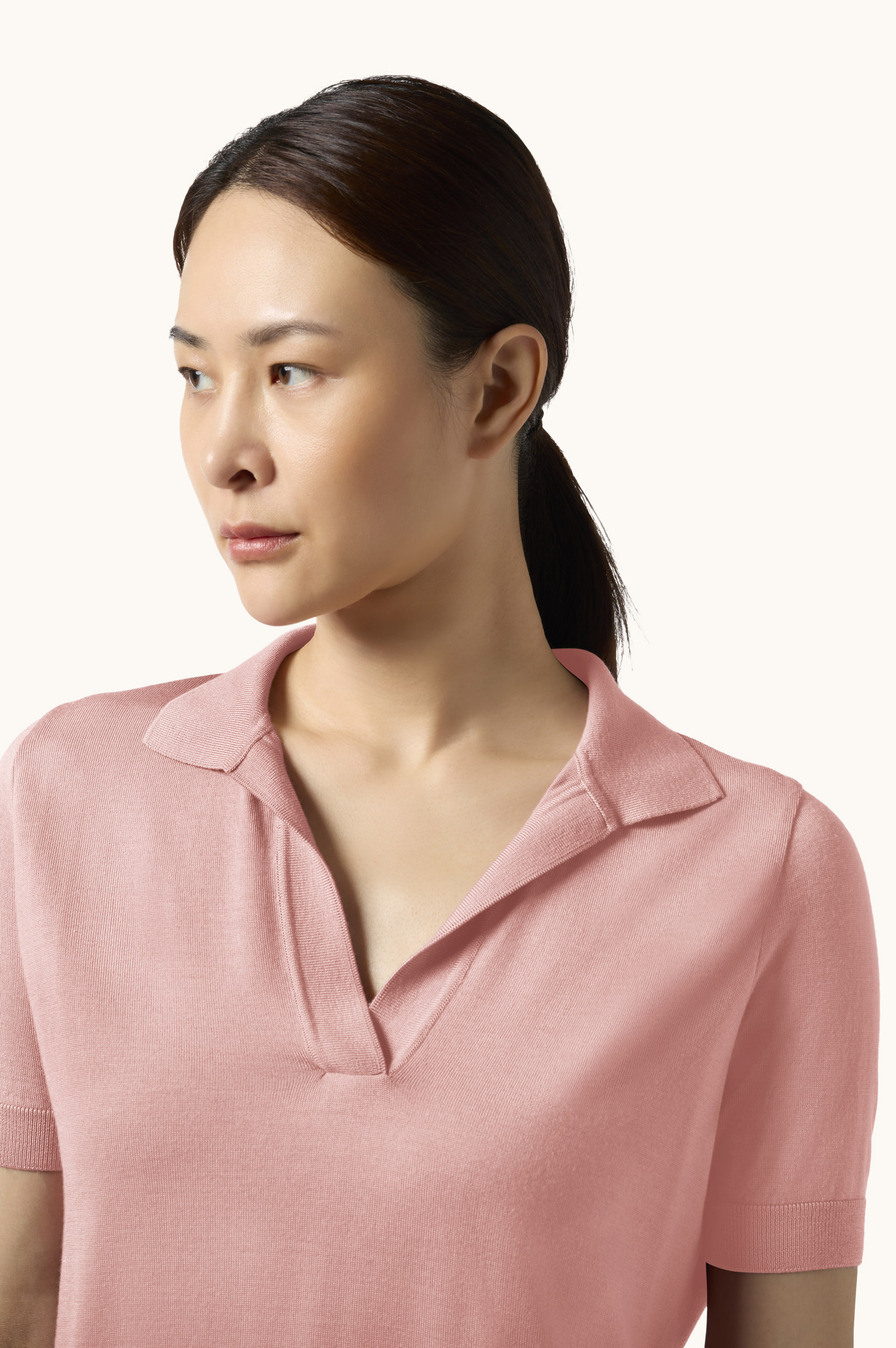 Wool and Silk Open-Collar Polo image number 4