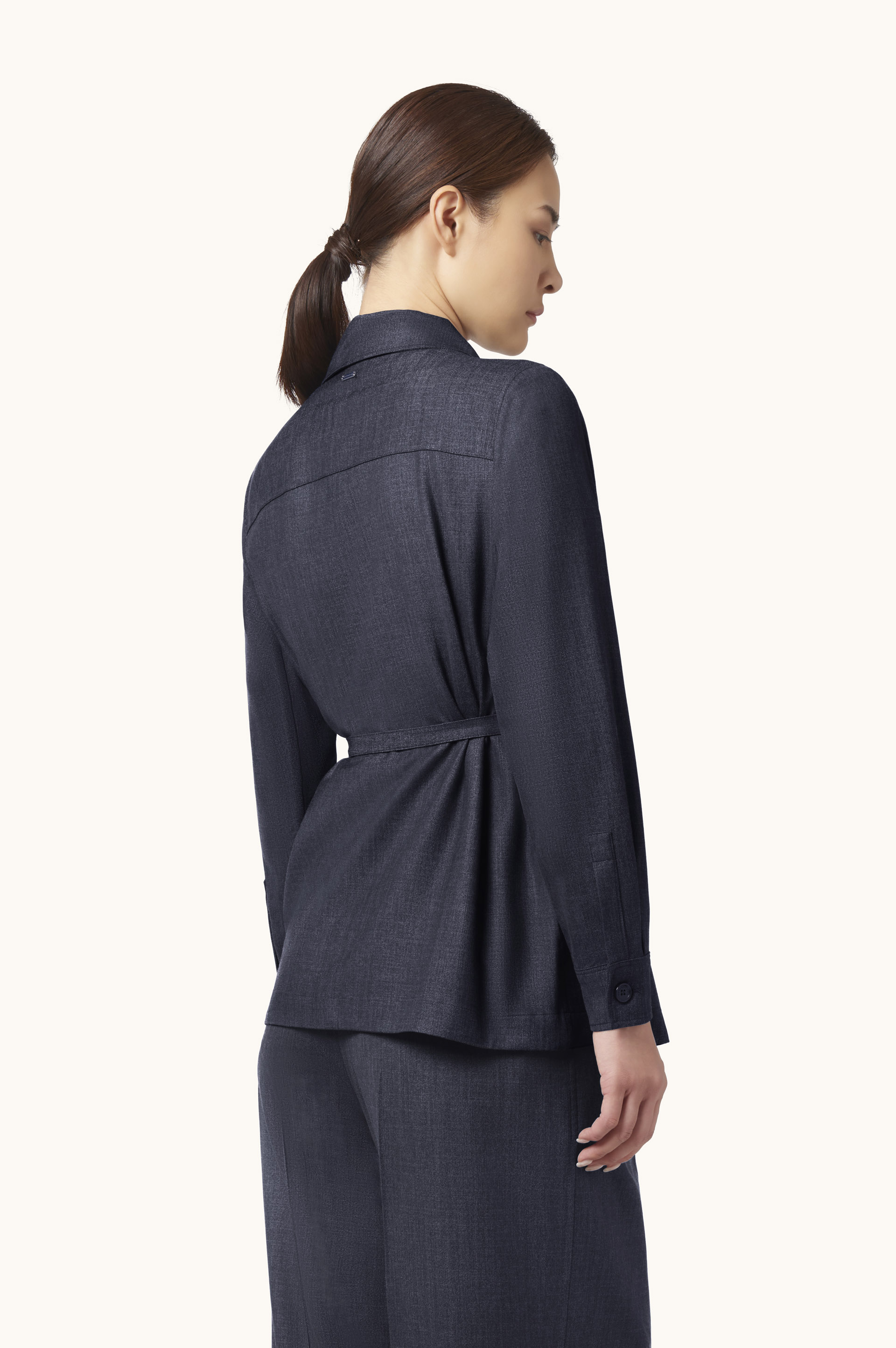Conjunto de sobrecamisa y pantal&oacute;n en Jersely&reg; image number 3