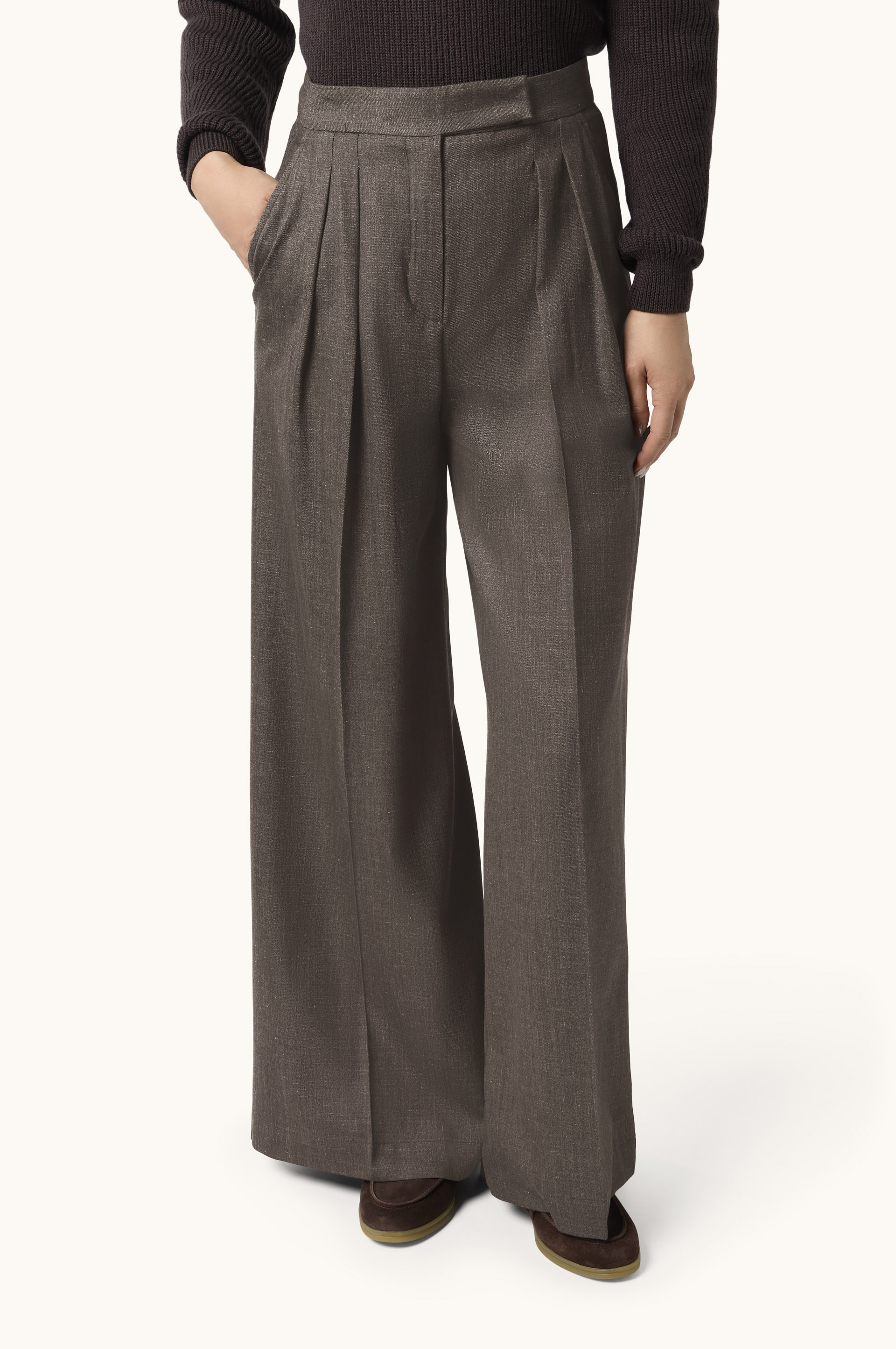 Pantal&oacute;n palazzo en Jersely&reg; con doble pinza image number 0