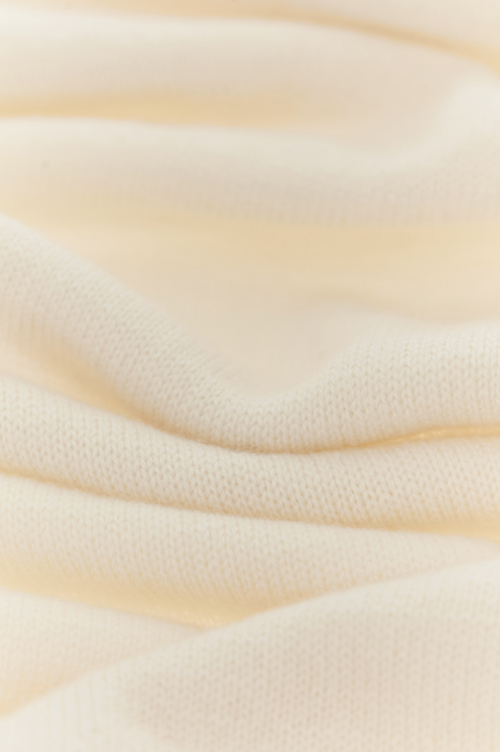 Wool and Cashmere Scarf image number 3