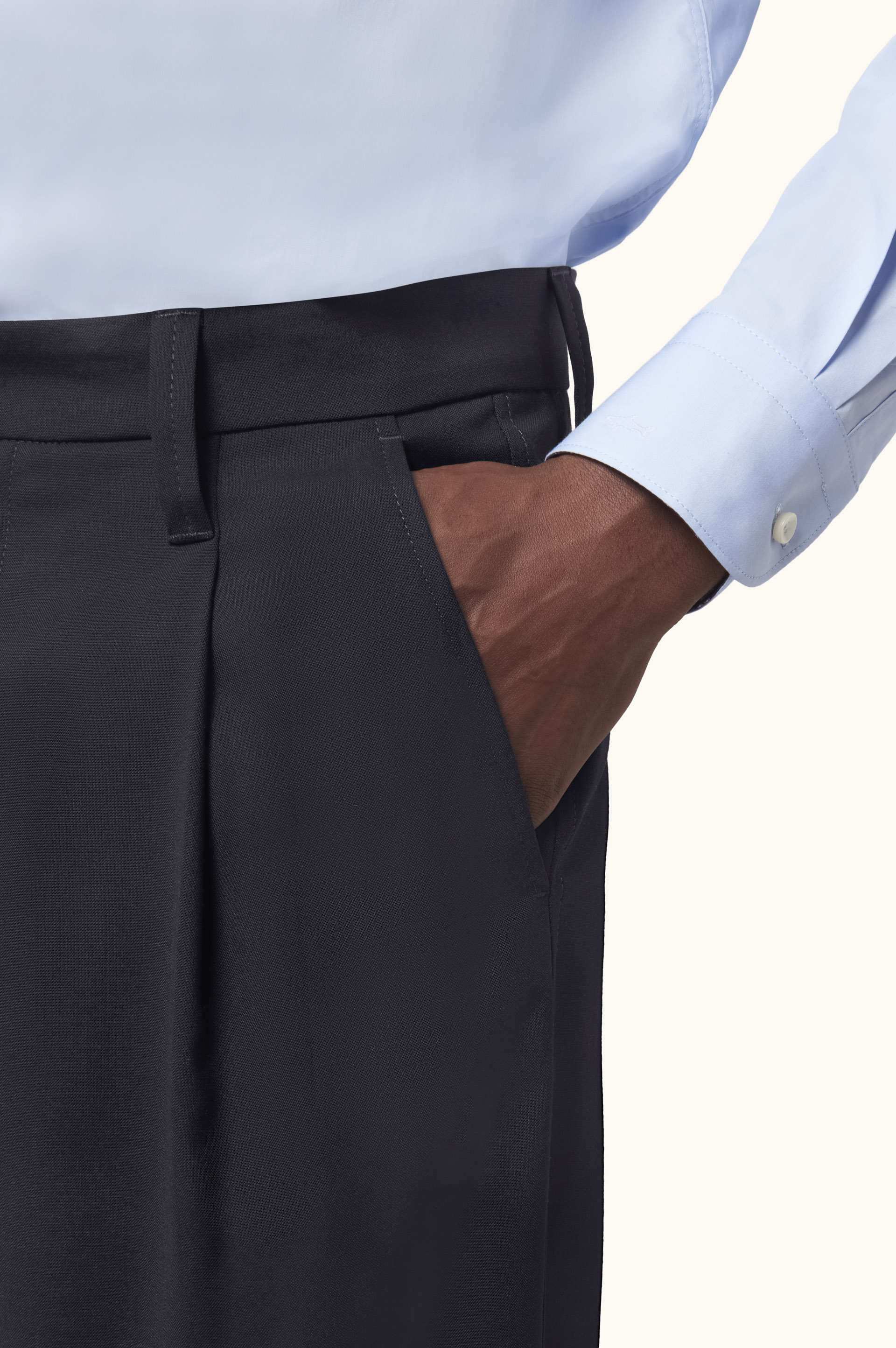 Como Trousers in Tech Wool image number 5