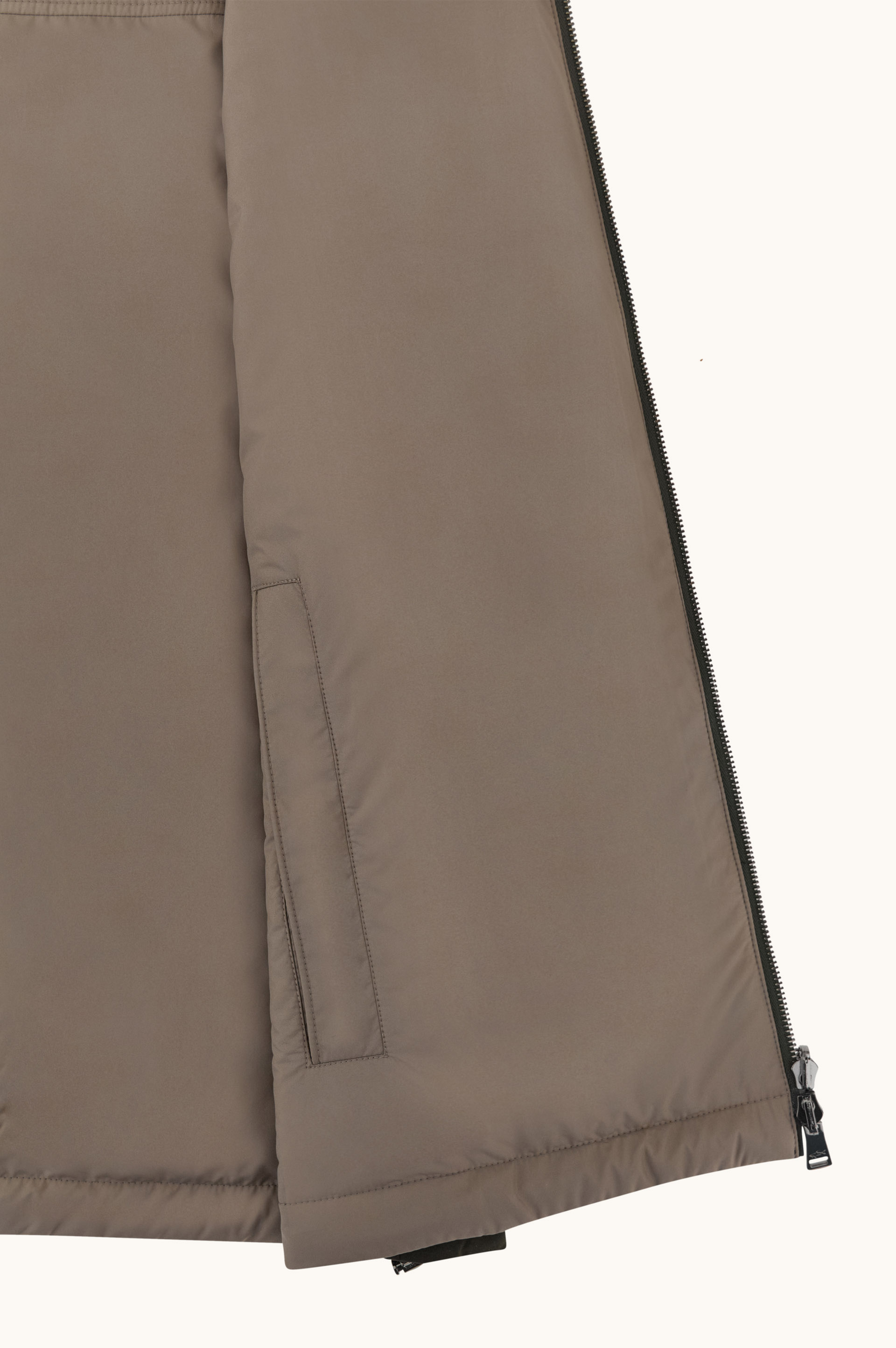 Chaleco reversible en Typhoon&reg; Platinum image number 2