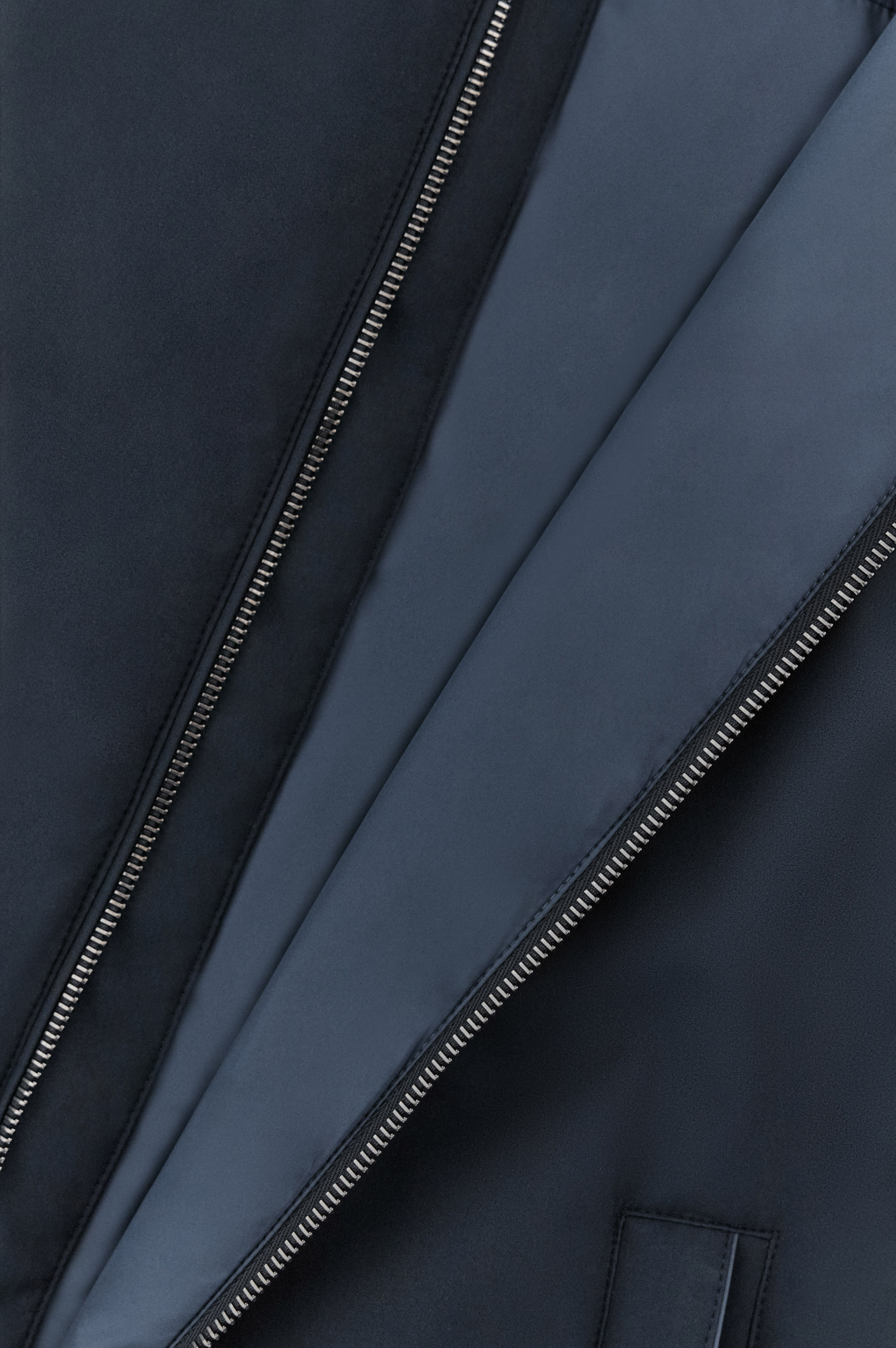 Gilet r&eacute;versible en Typhoon&reg; Platinum image number 3