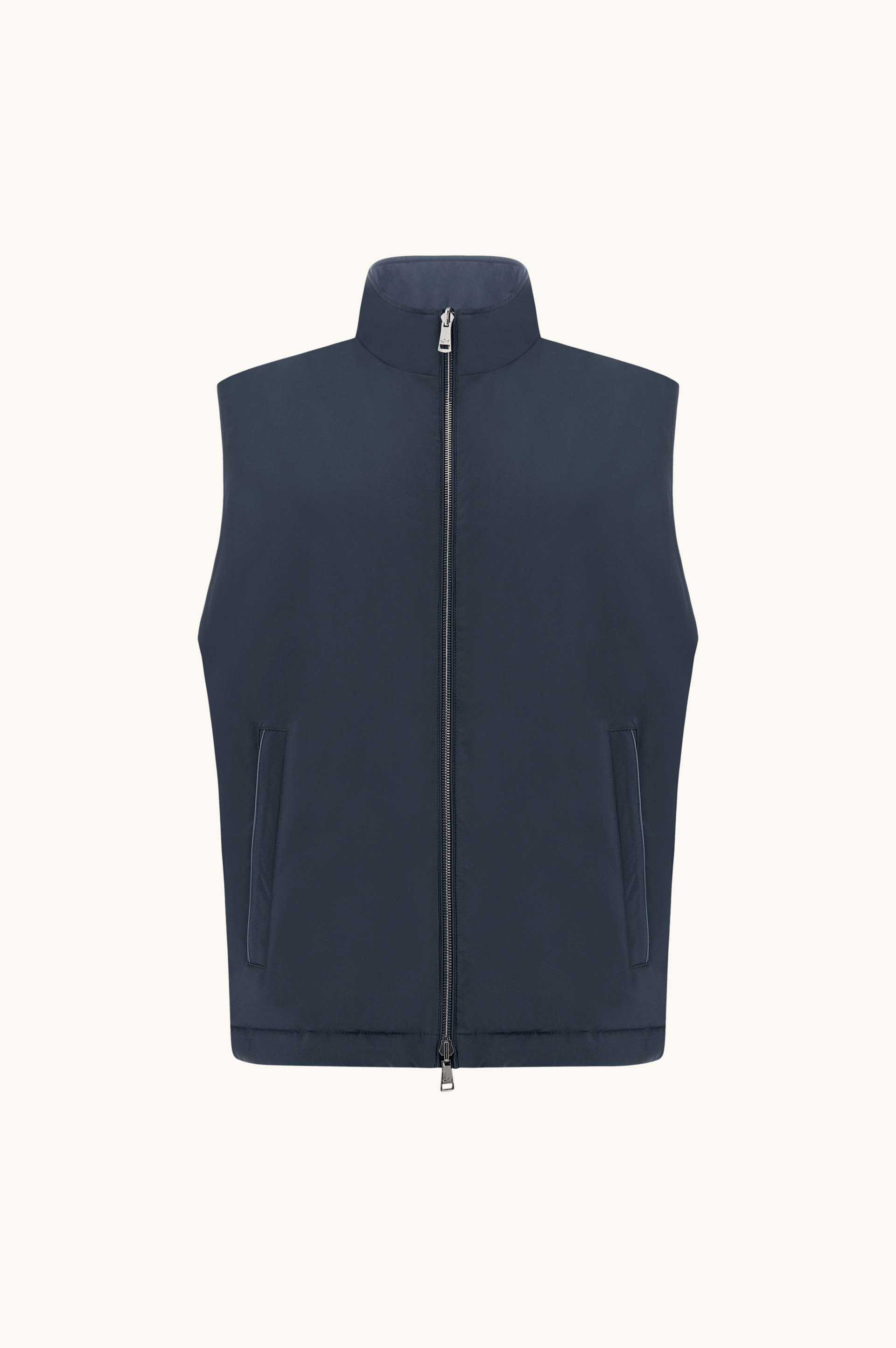 Gilet r&eacute;versible en Typhoon&reg; Platinum image number 1