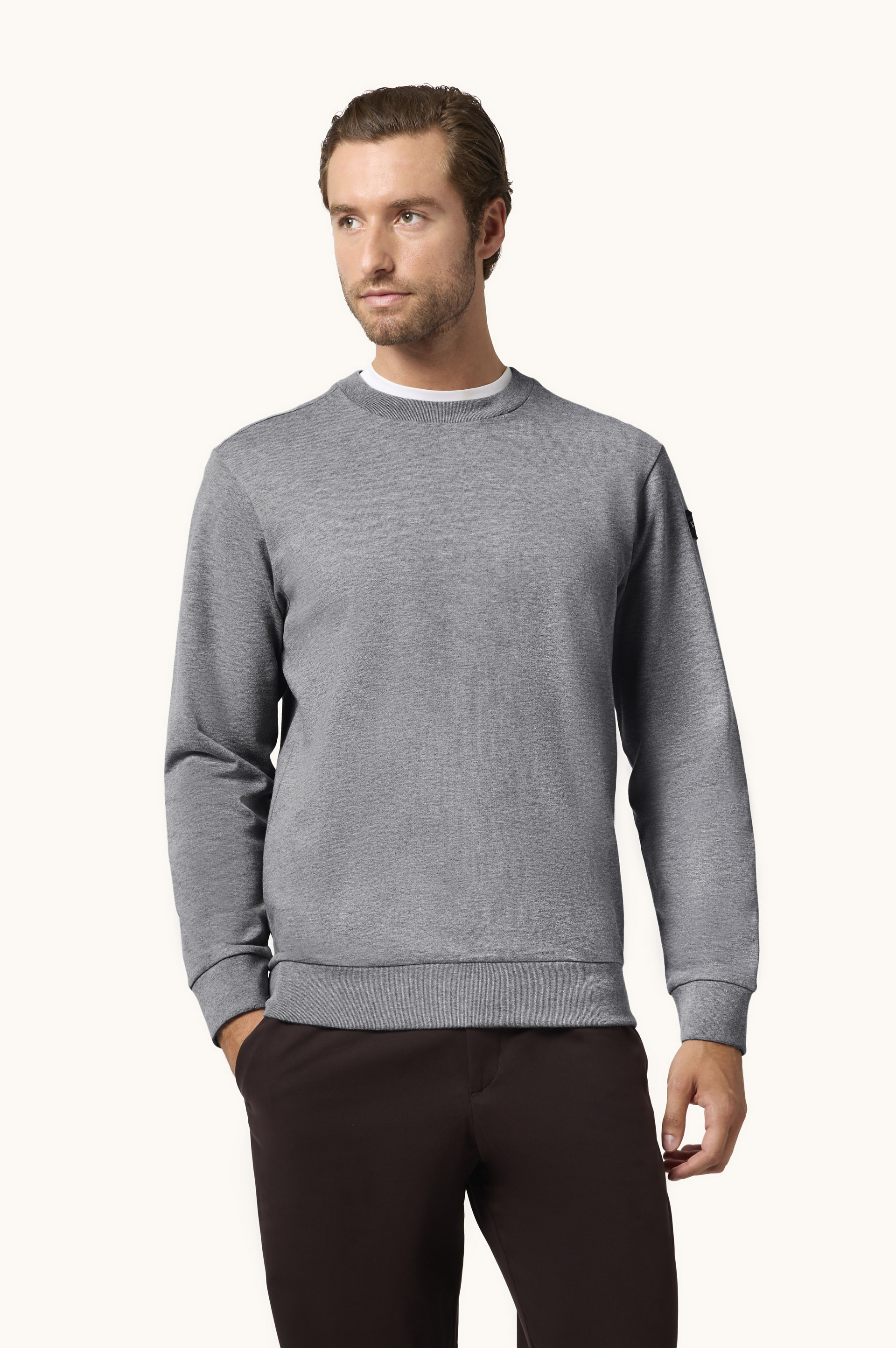 Sweat-shirt en coton avec badge iconique image number 0