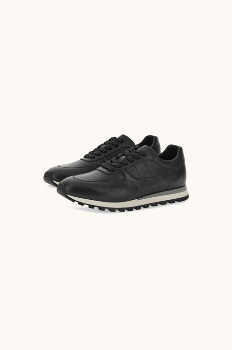 Soleo Sneakers