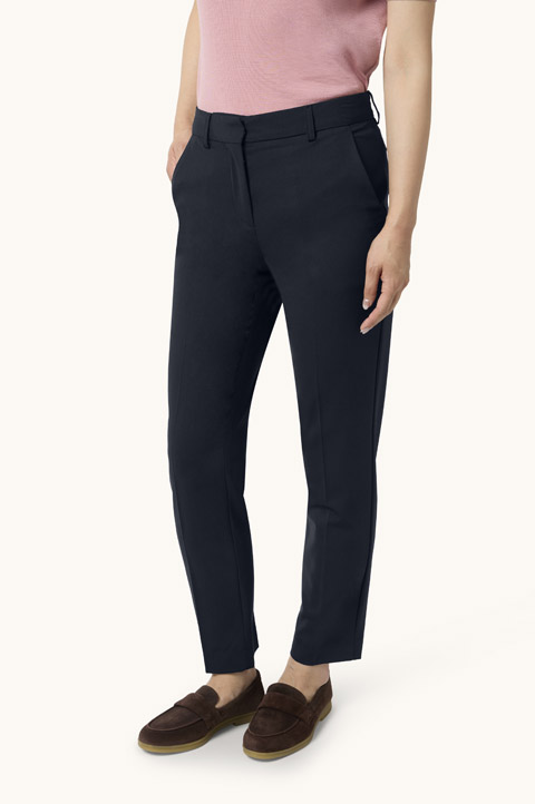 Pantal&oacute;n tapered en lana t&eacute;cnica