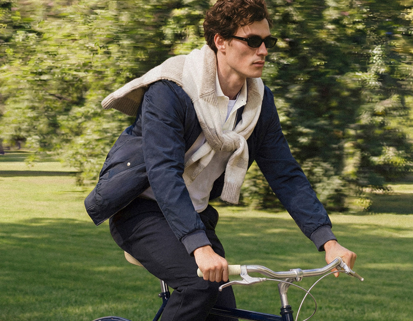 Every movement with equal elegance and performance.