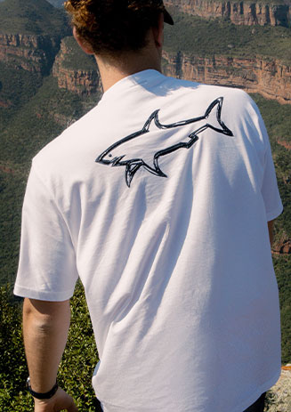 https://media-cdn.paulandshark.com/ecom/content/stories/africa/gallery_south_africa_d2.jpg https://media-cdn.paulandshark.com/ecom/content/stories/africa/gallery_south_africa_d2.jpg
