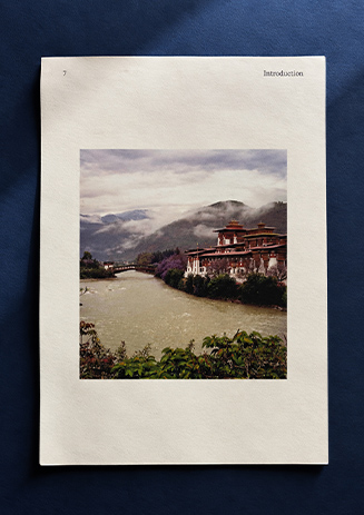 https://media-cdn.paulandshark.com/ecom/content/stories/bhutan_d6.jpg