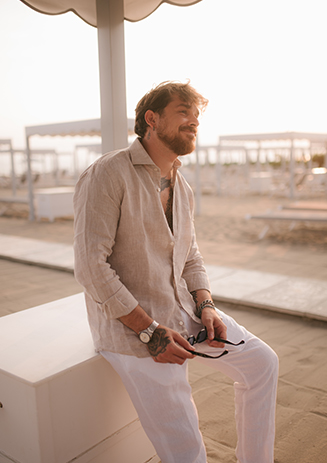 https://media-cdn.paulandshark.com/ecom/content/stories/forte-dei-marmi-event/desktop-evento-forte-23.jpg https://media-cdn.paulandshark.com/ecom/content/stories/forte-dei-marmi-event/desktop-evento-forte-23.jpg