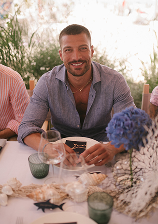 https://media-cdn.paulandshark.com/ecom/content/stories/forte-dei-marmi-event/desktop-evento-forte-12.jpg https://media-cdn.paulandshark.com/ecom/content/stories/forte-dei-marmi-event/desktop-evento-forte-12.jpg