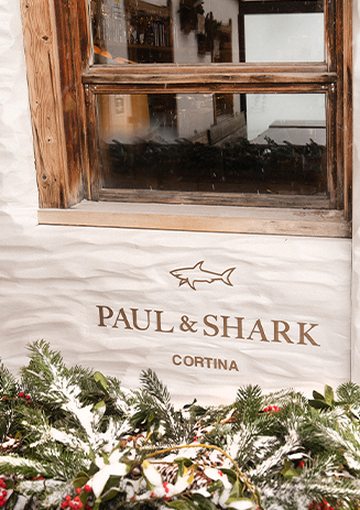 https://media-cdn.paulandshark.com/ecom/content/stories/p&stakescortina/cortina8desktop.jpg https://media-cdn.paulandshark.com/ecom/content/stories/p&stakescortina/cortina8desktop.jpg