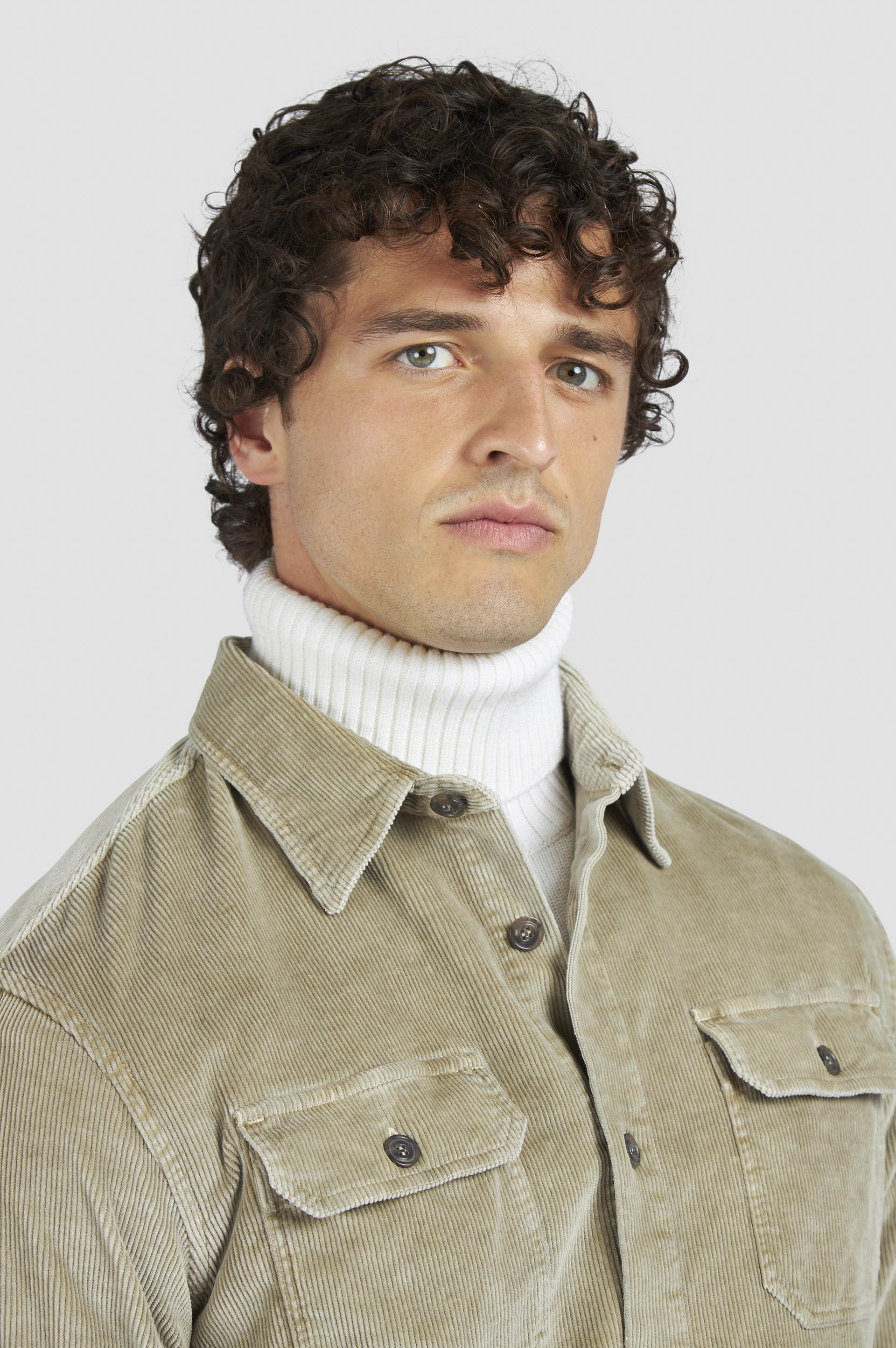 Velvet Overshirt image number 4 Velvet Overshirt image number 4