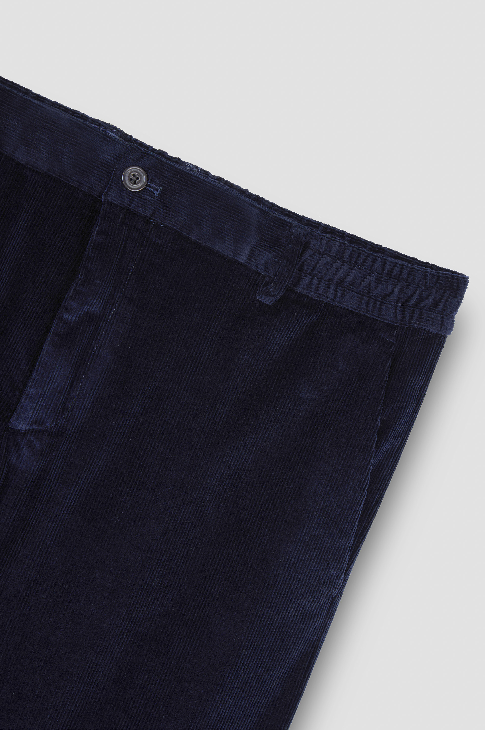 Pantalon chino en velours image number 5 Pantalon chino en velours image number 5