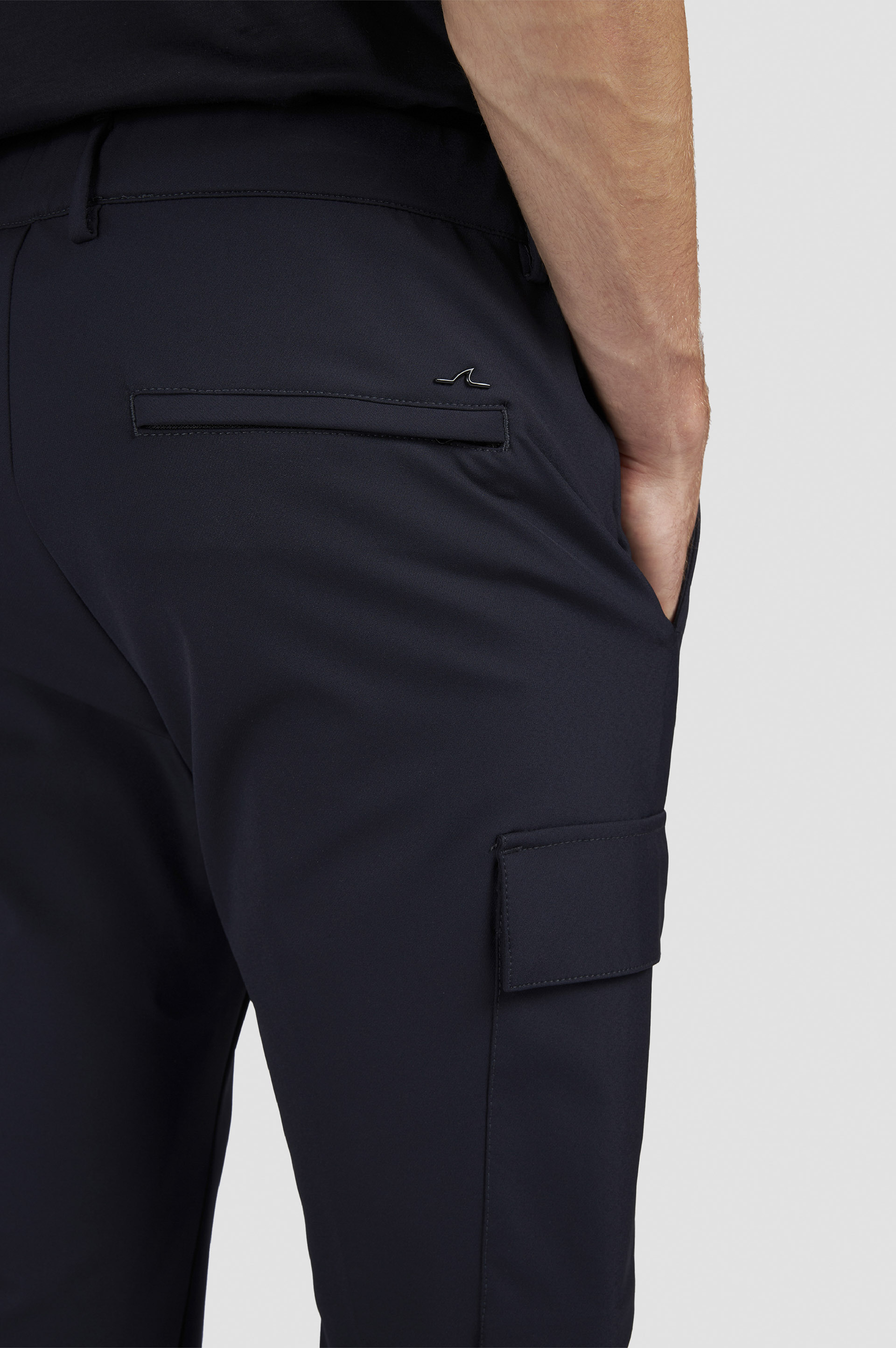 Pantalón cargo Dynamic Stretch image number 4 Pantalón cargo Dynamic Stretch image number 4