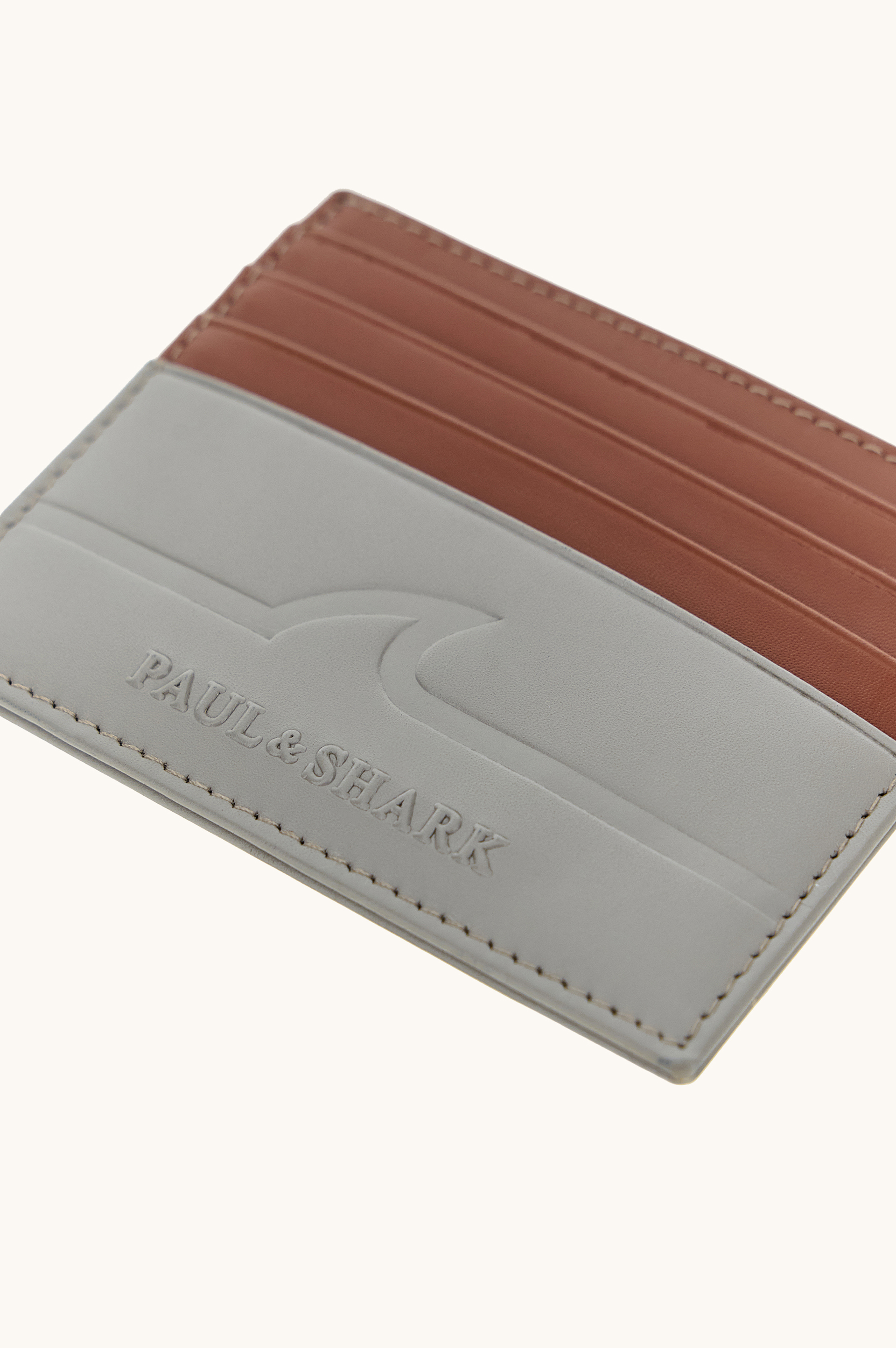 Fin embossed leather cardholder image number 2