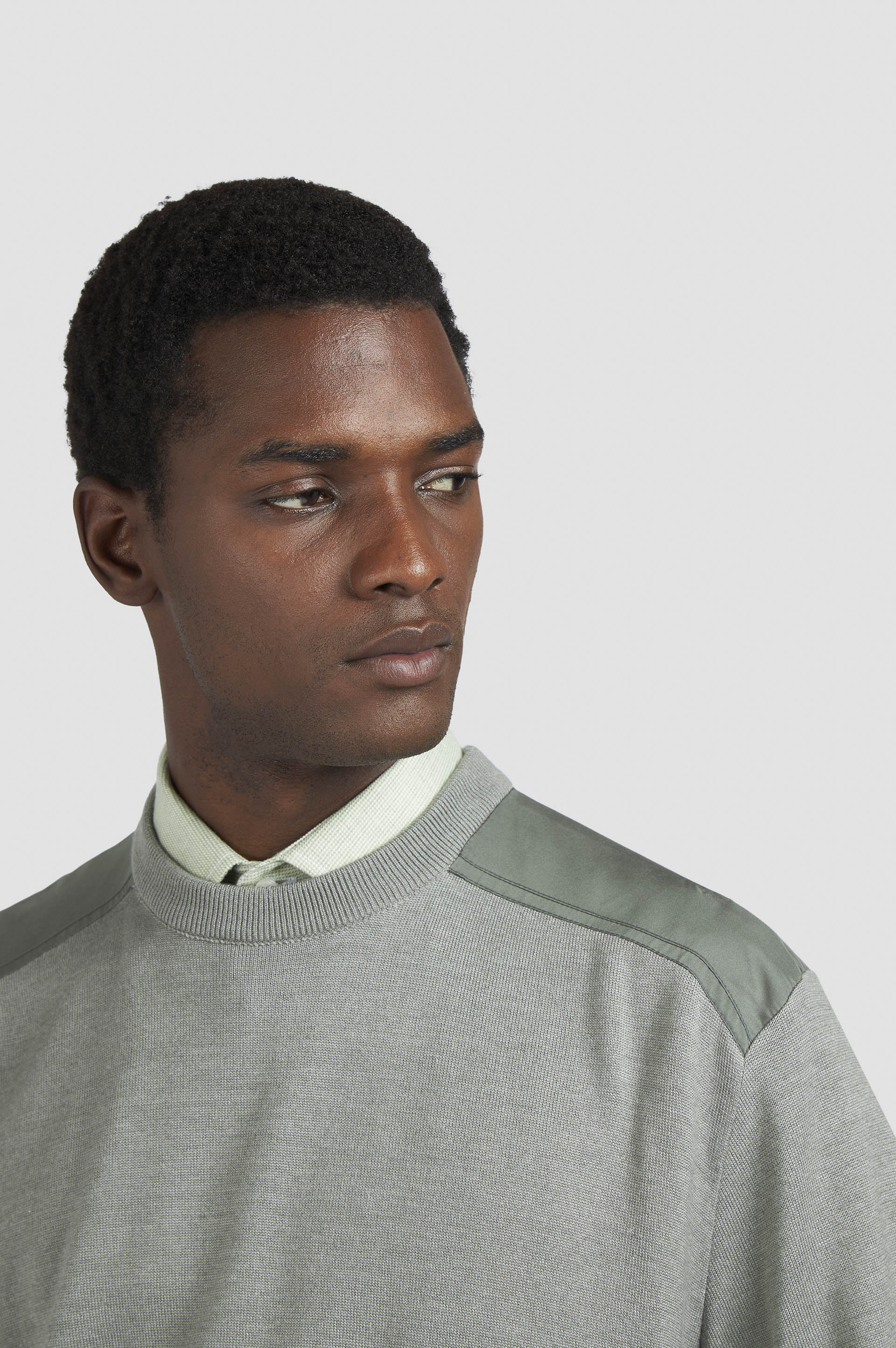 Wool and silk crewneck sweater image number 4