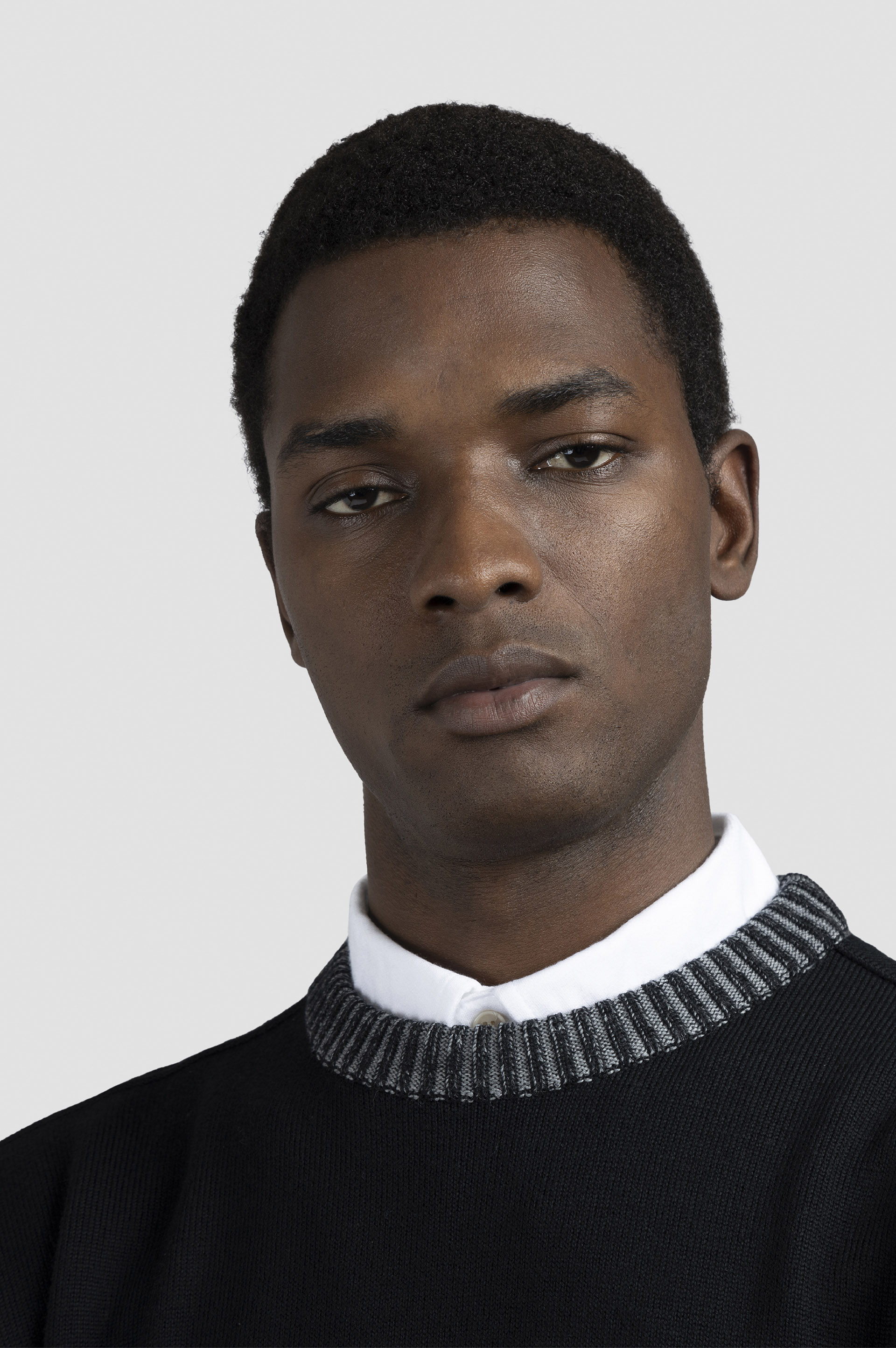 Soft Cool Touch wool crewneck Sweater image number 4