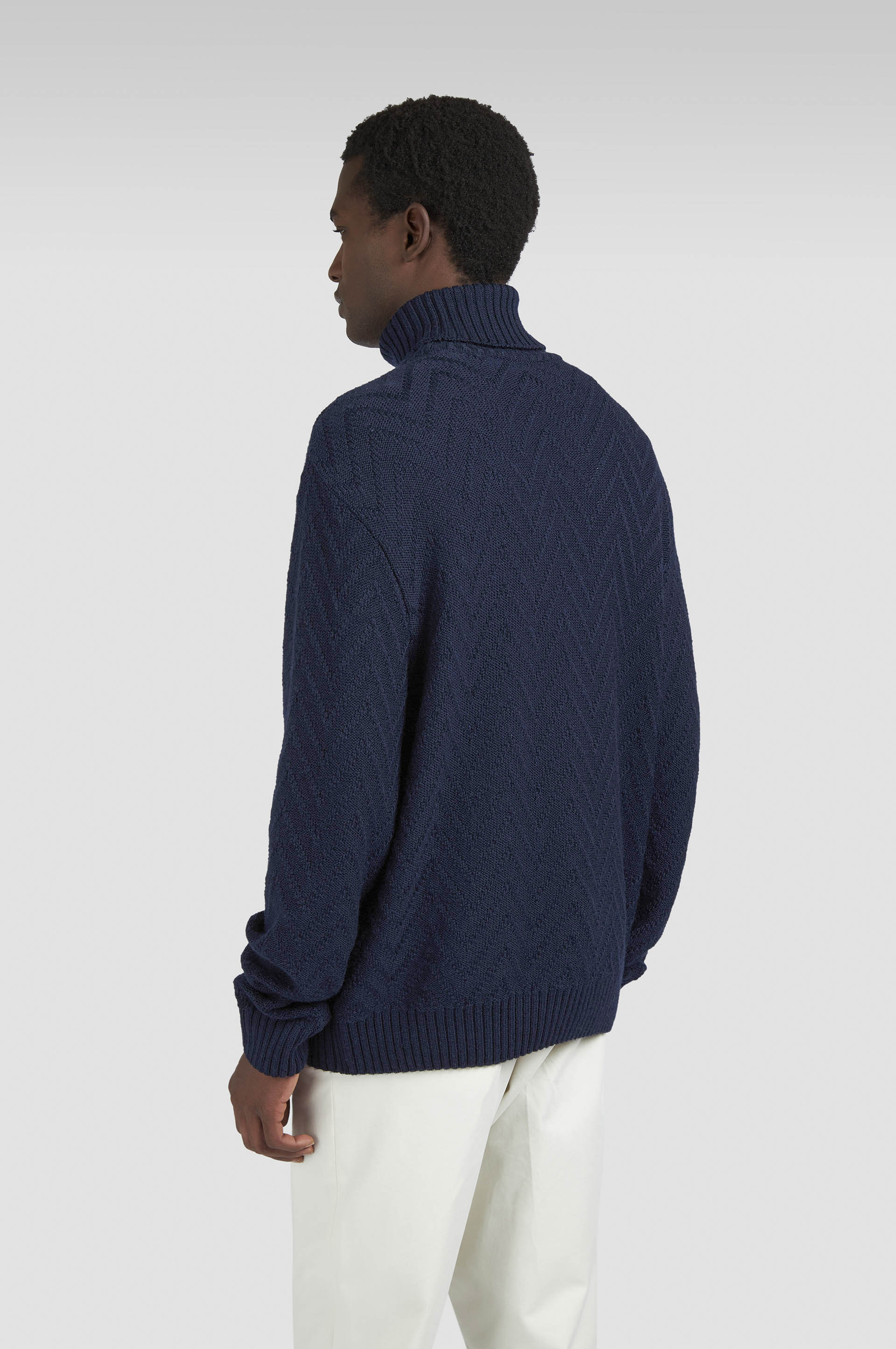 Merino Wool turtleneck sweater image number 3