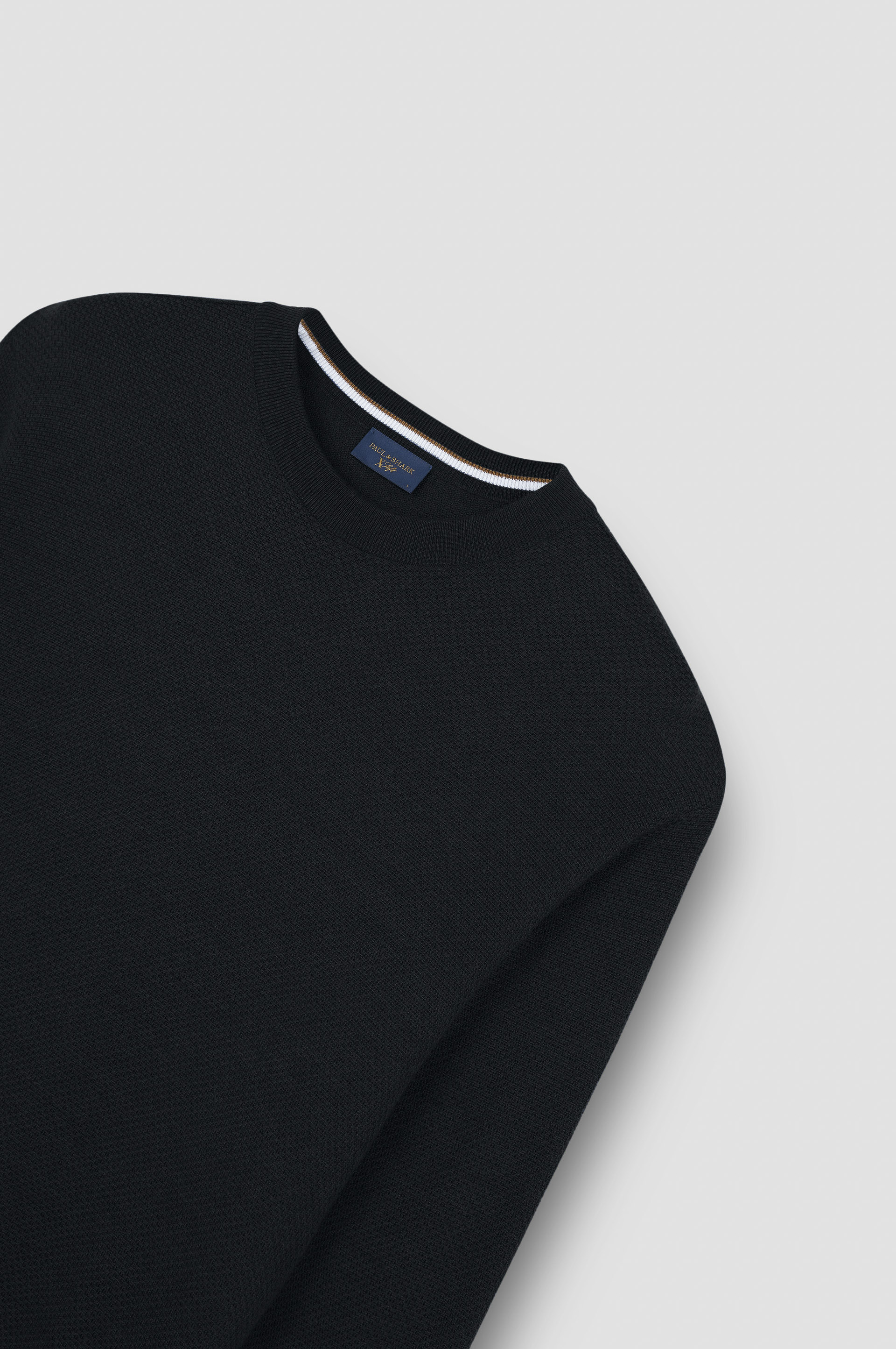 Extra Soft Wool crewneck sweater image number 5